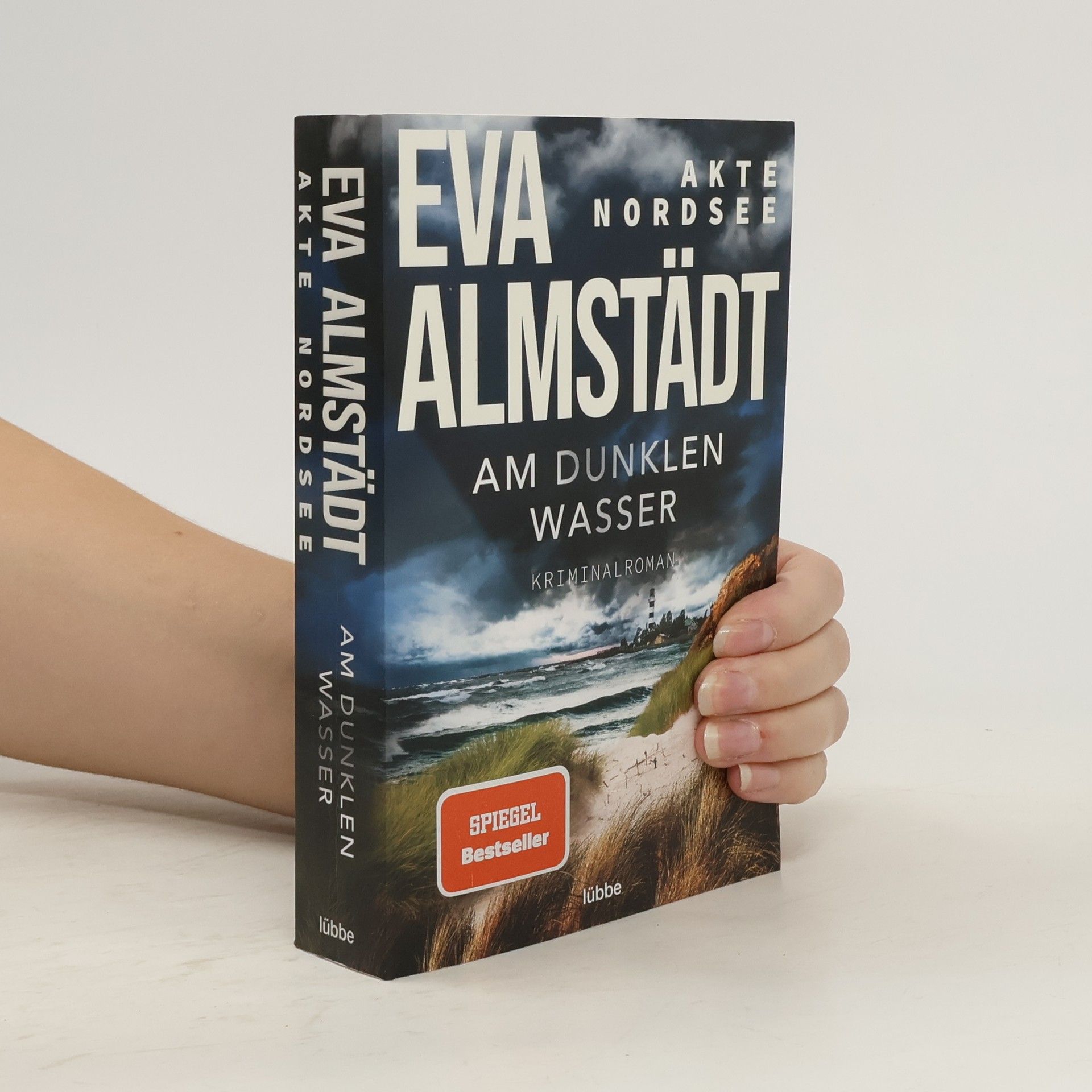 Eva Almstädt Akte Nordsee - am dunklen Wasser