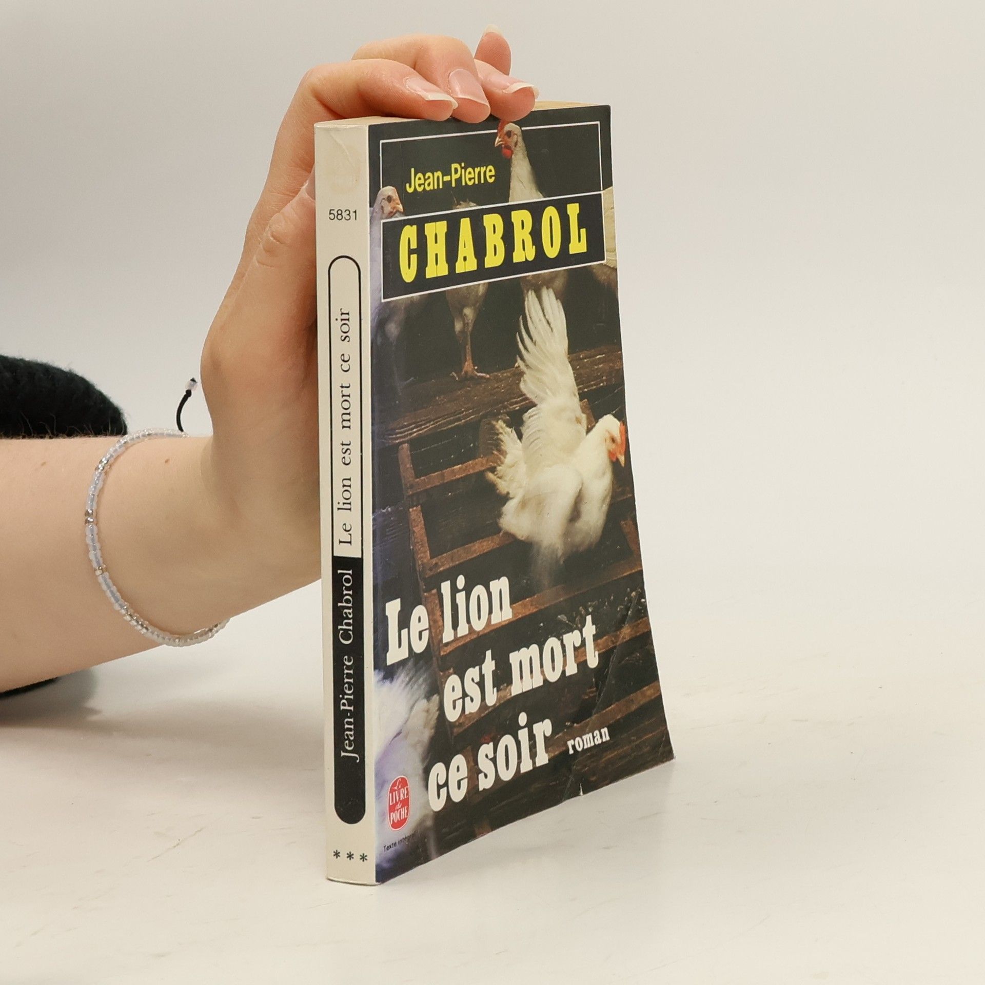 Jean Pierre Chabrol Livre de Poche: Le lion est mort ce soir