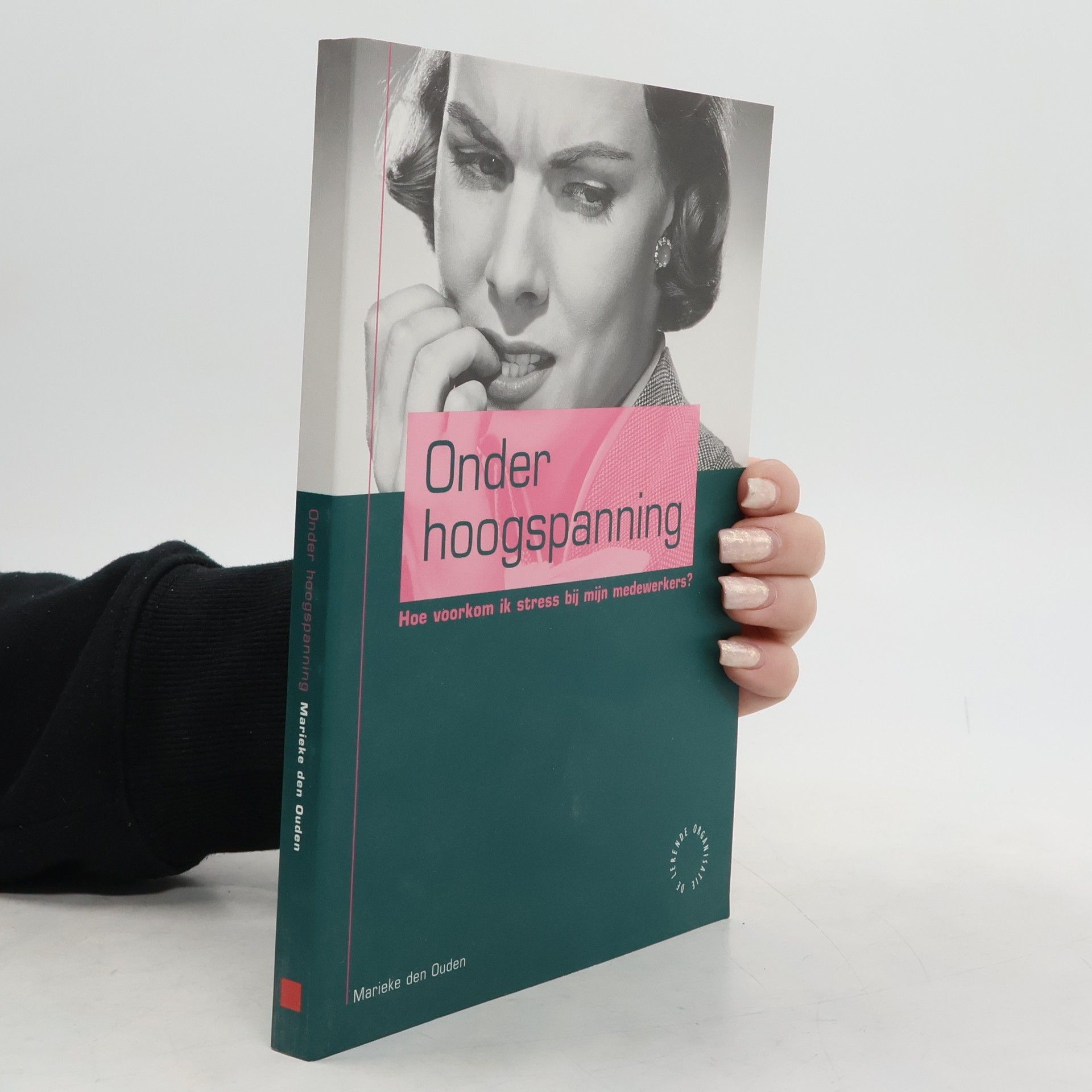 Marieke den Ouden Onder hoogspanning