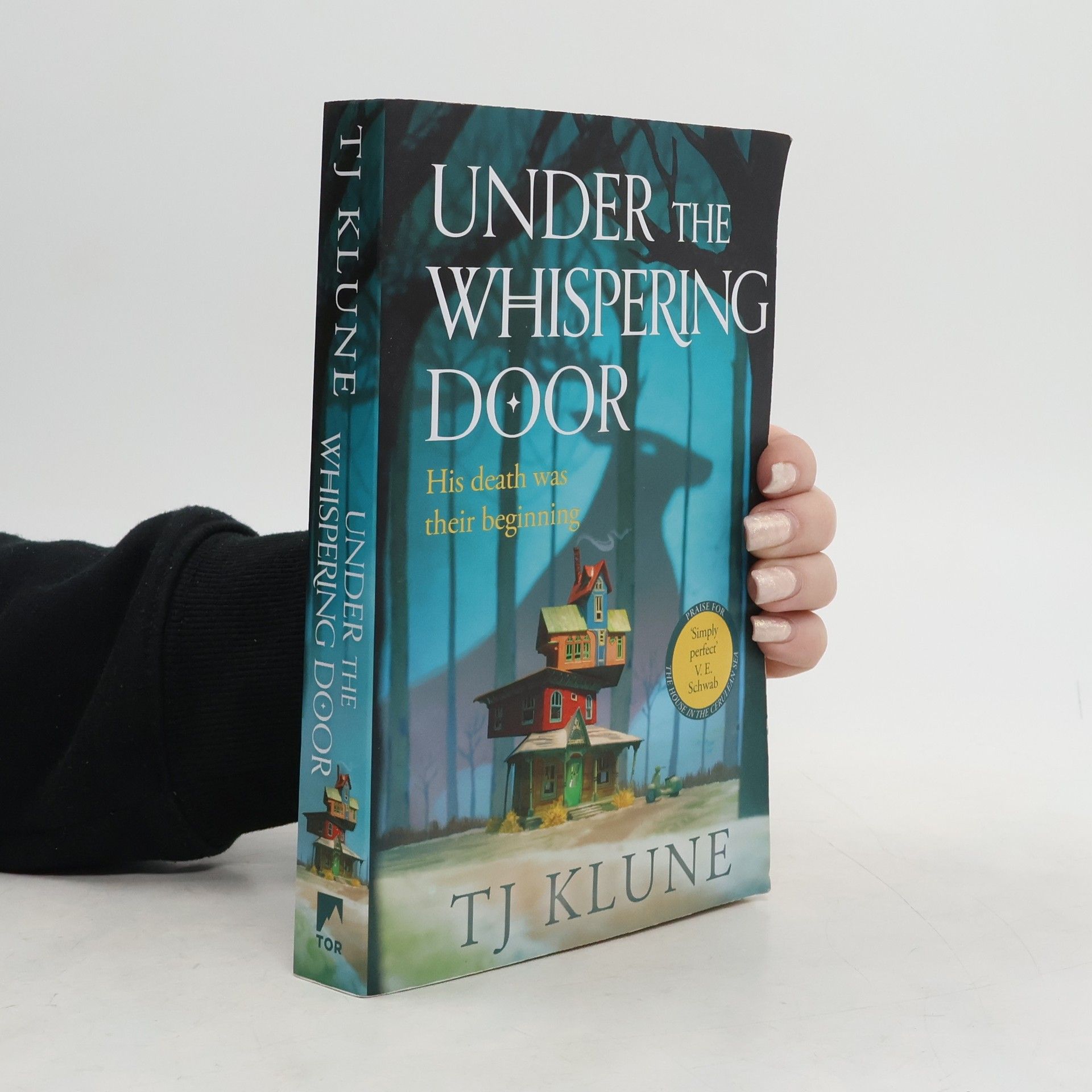 TJ Klune Under the Whispering Door