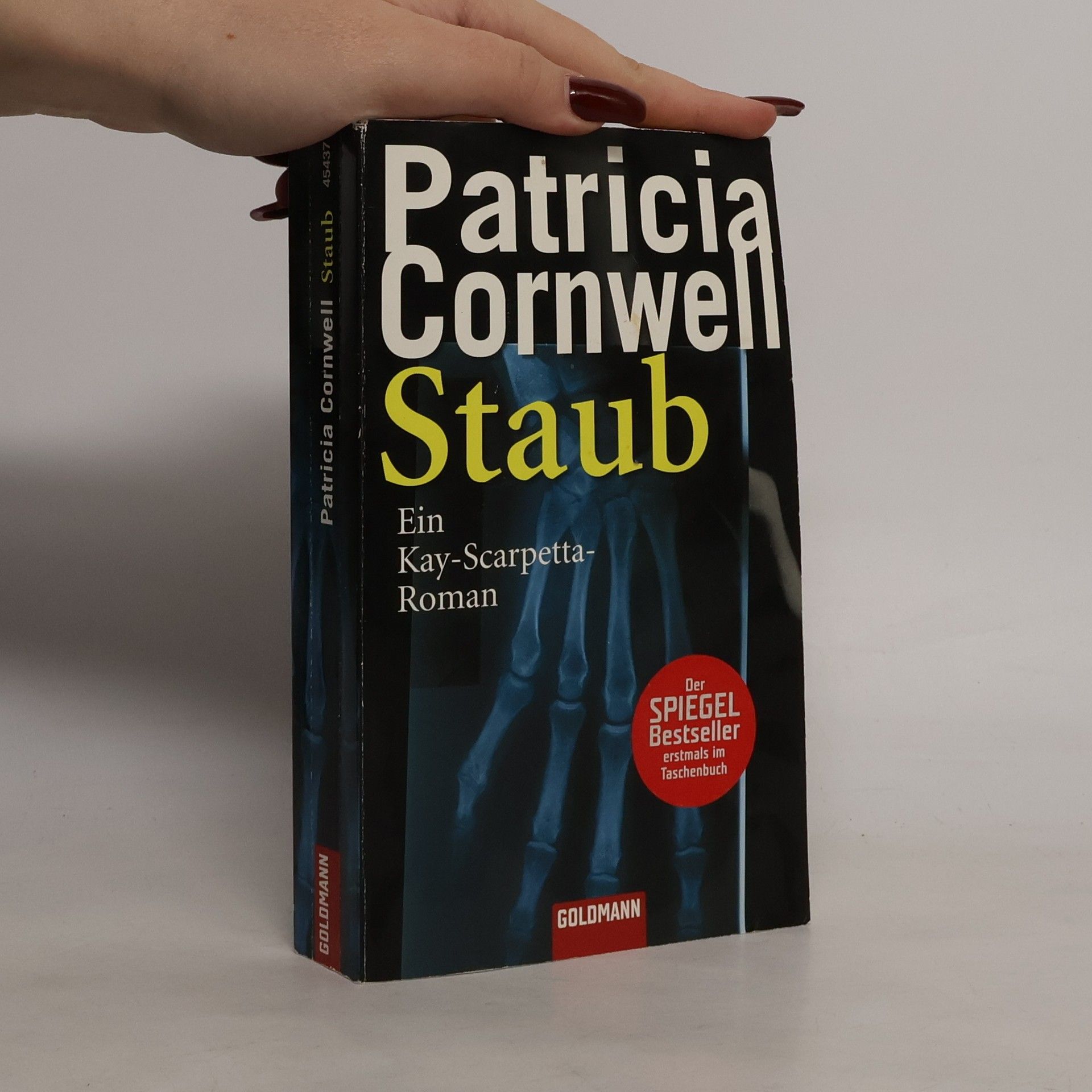 Patricia Daniels Cornwell Staub. Ein Kay-Scarpetta-Roman