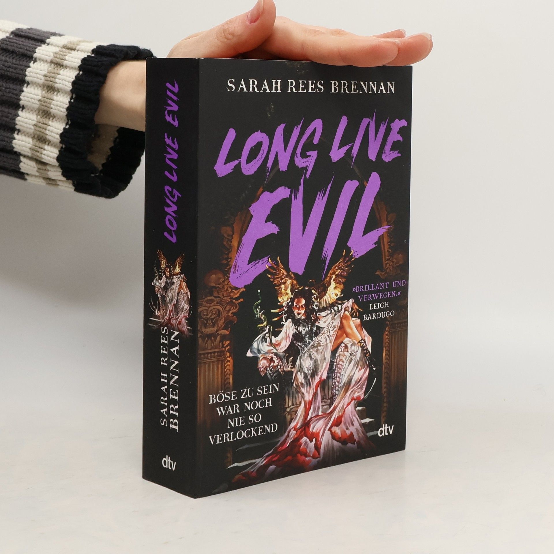 Sarah Rees Brennan Long Live Evil