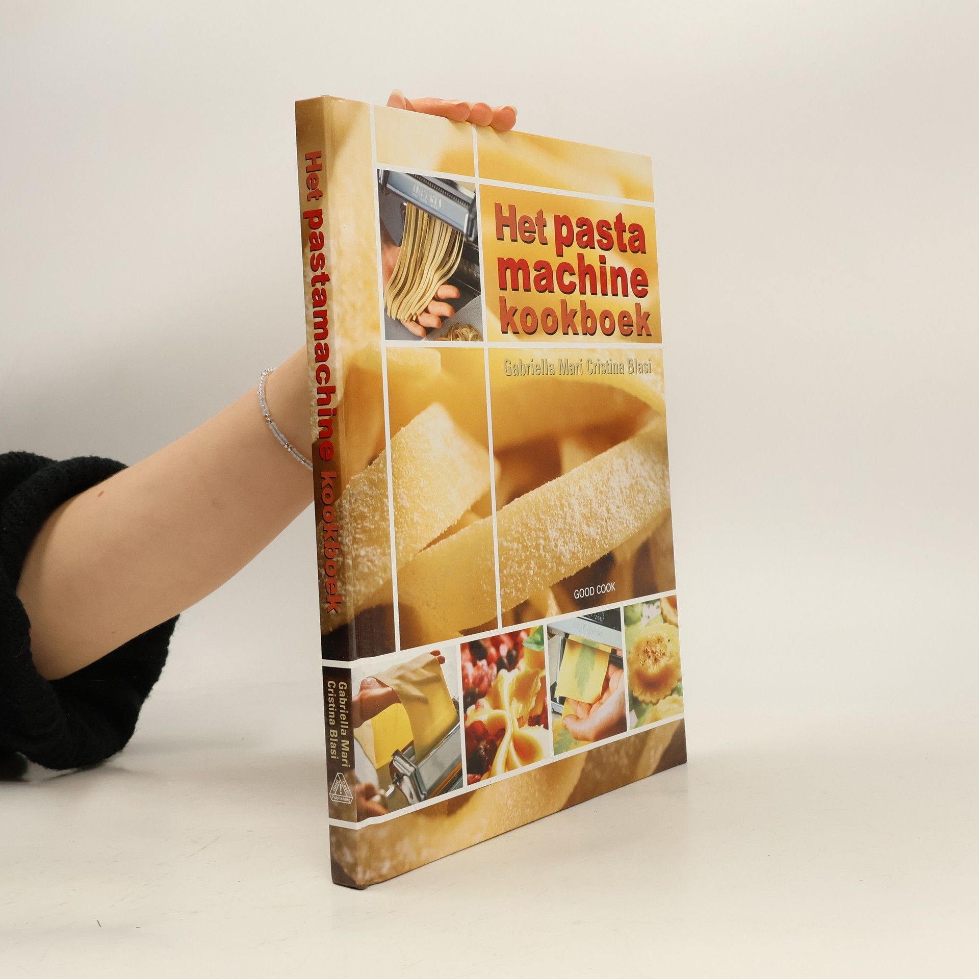Het pastamachine kookboek