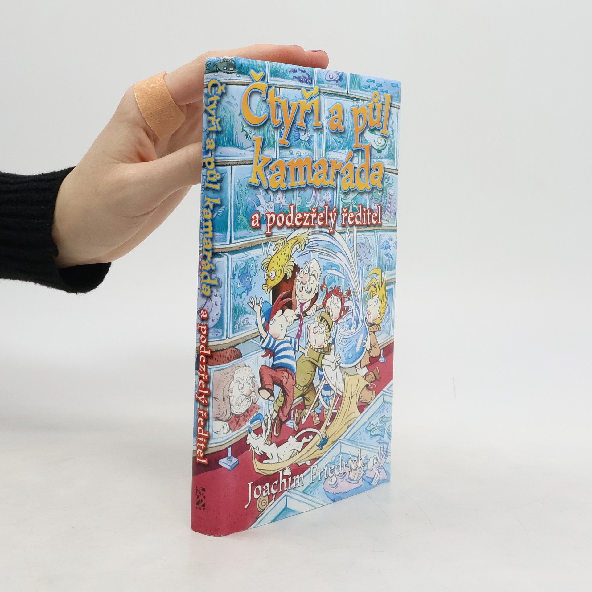 Joachim-Friedrich Kapp Čtyři a půl kamaráda a podezřelý ředitel