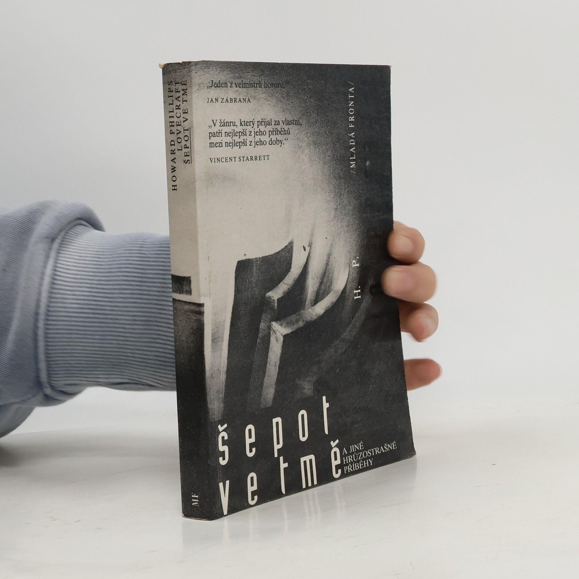 Howard Phillips Lovecraft Šepot ve tmě a jiné hrůzostrašné příběhy