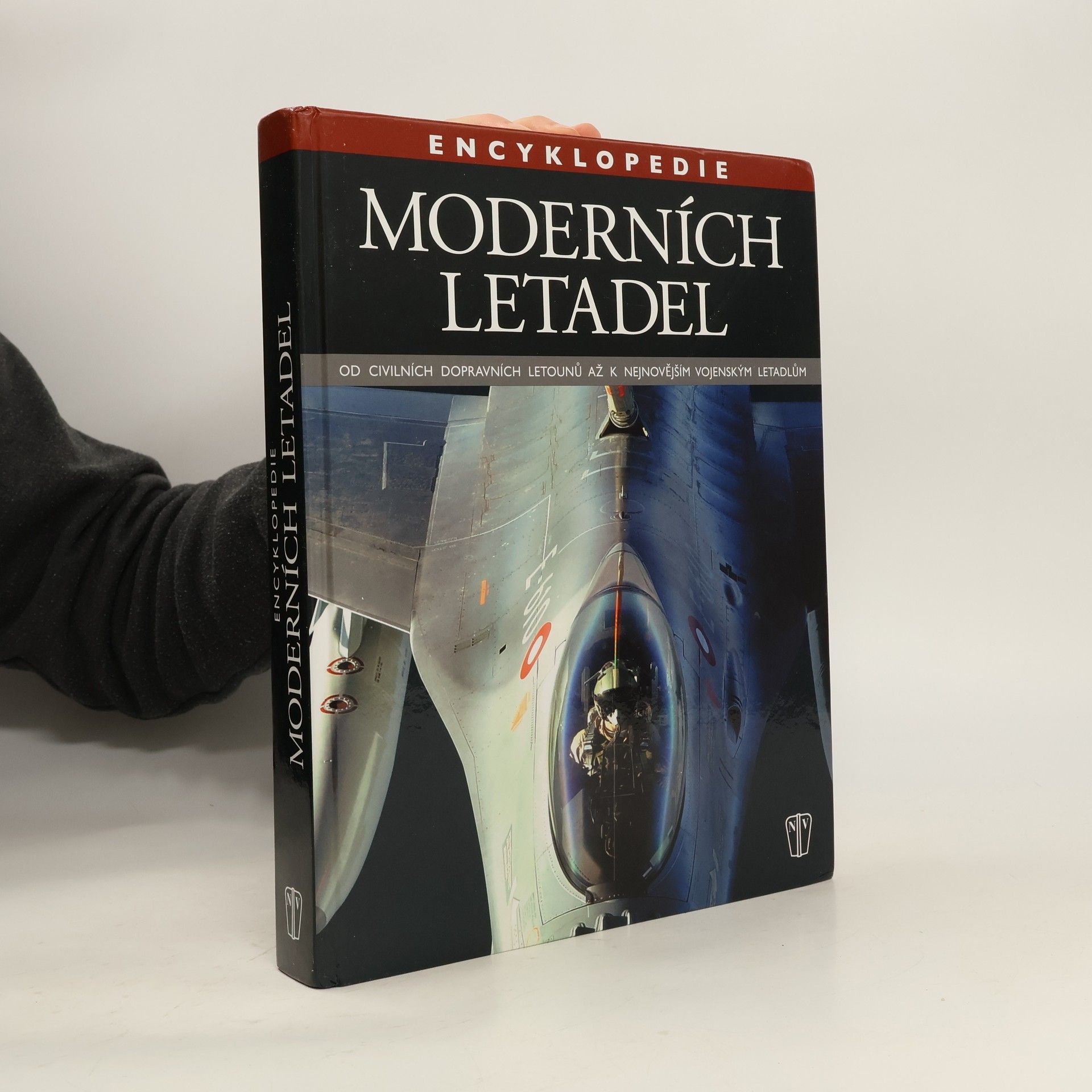 Jim Winchester Encyklopedie moderních letadel