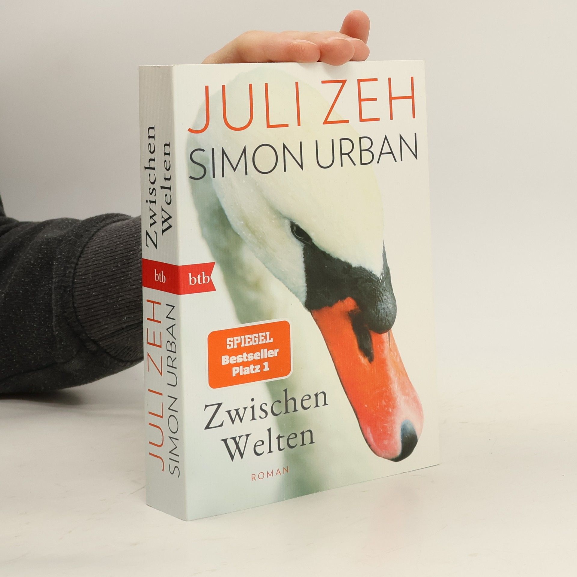 Juli Zeh Zwischen Welten