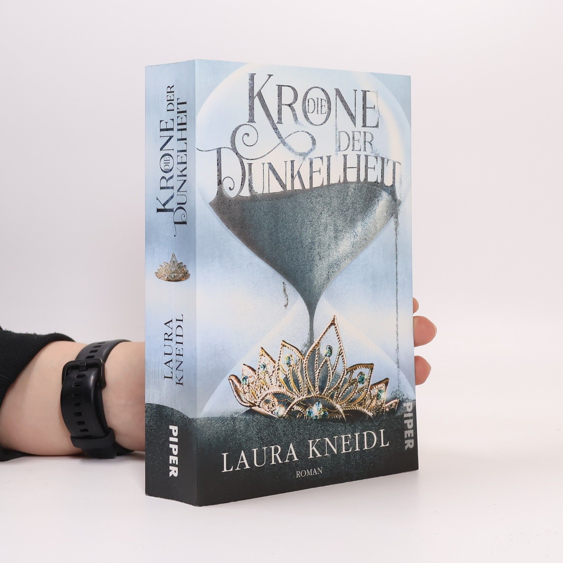 Die Krone der Dunkelheit