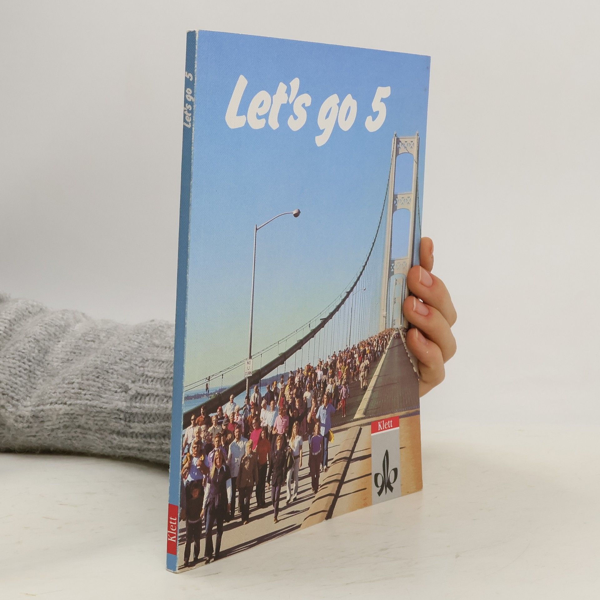 Various authors Let's Go 5