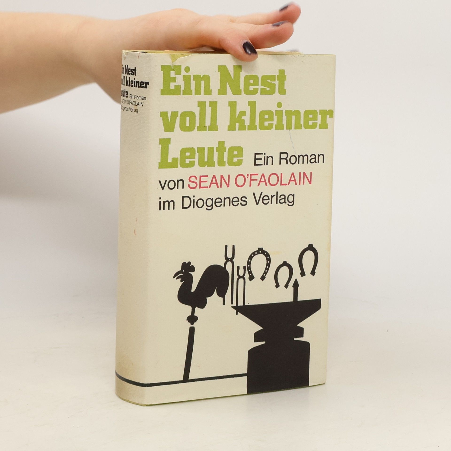 Ein Nest voll kleiner Leute