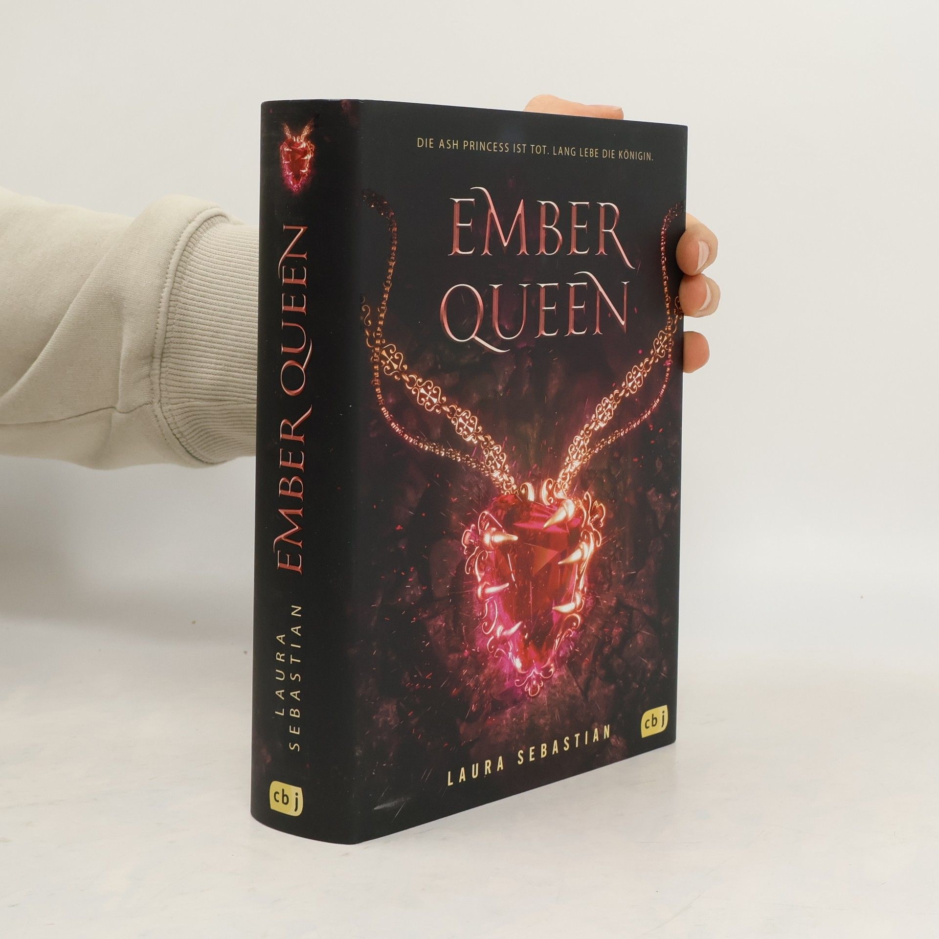 Laura Sebastian Ember queen