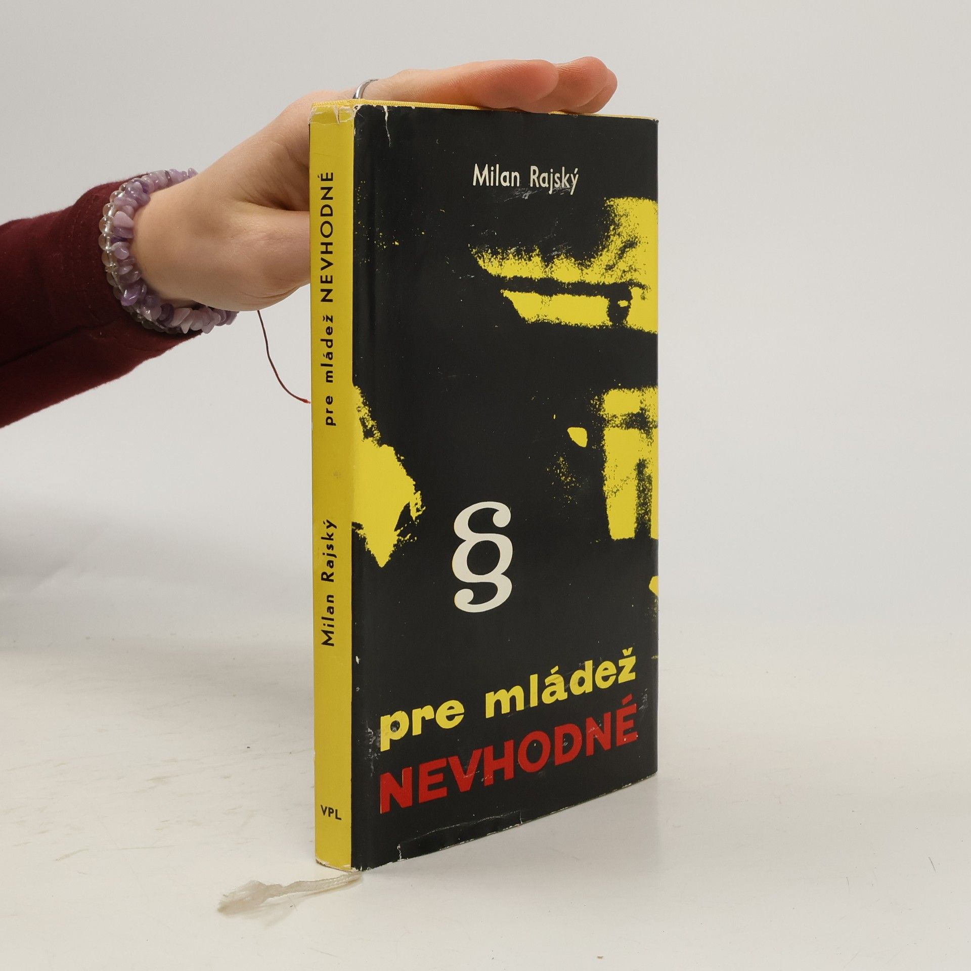 Pre mládež nevhodné