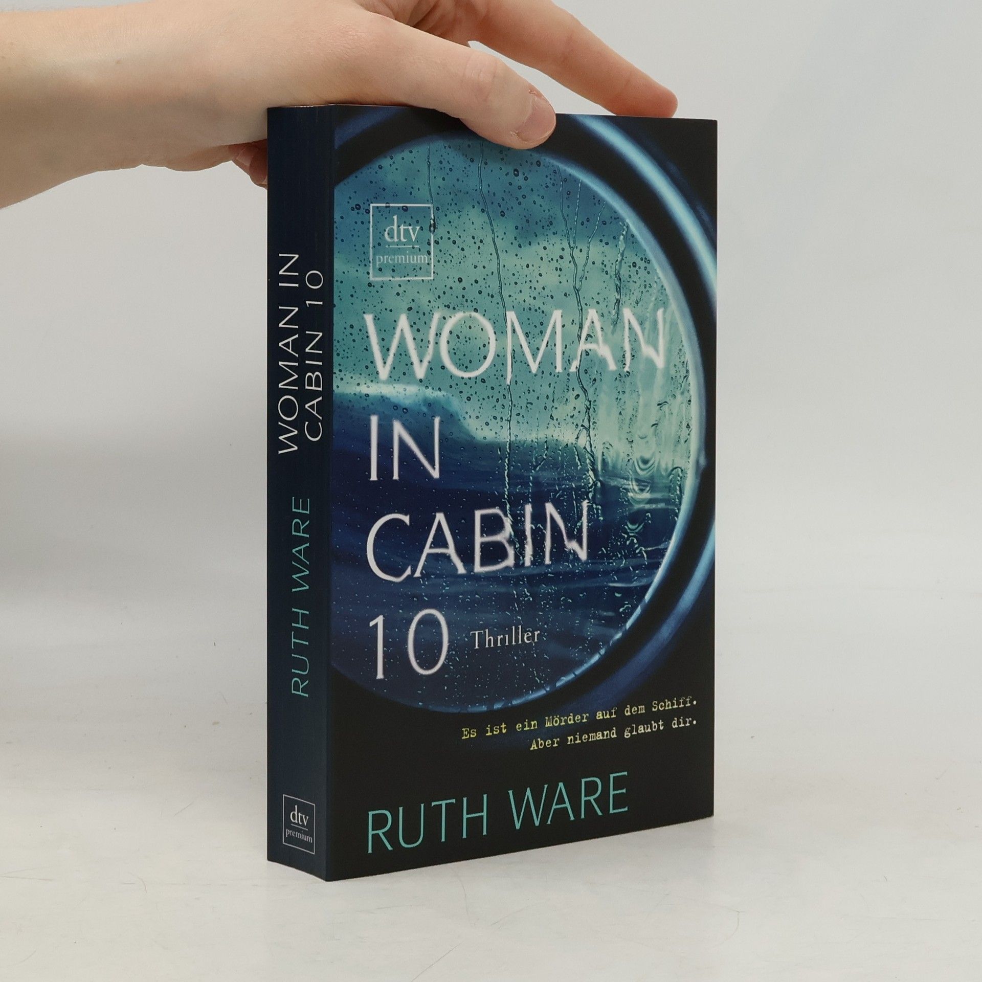 Ruth Ware The woman in cabin 10