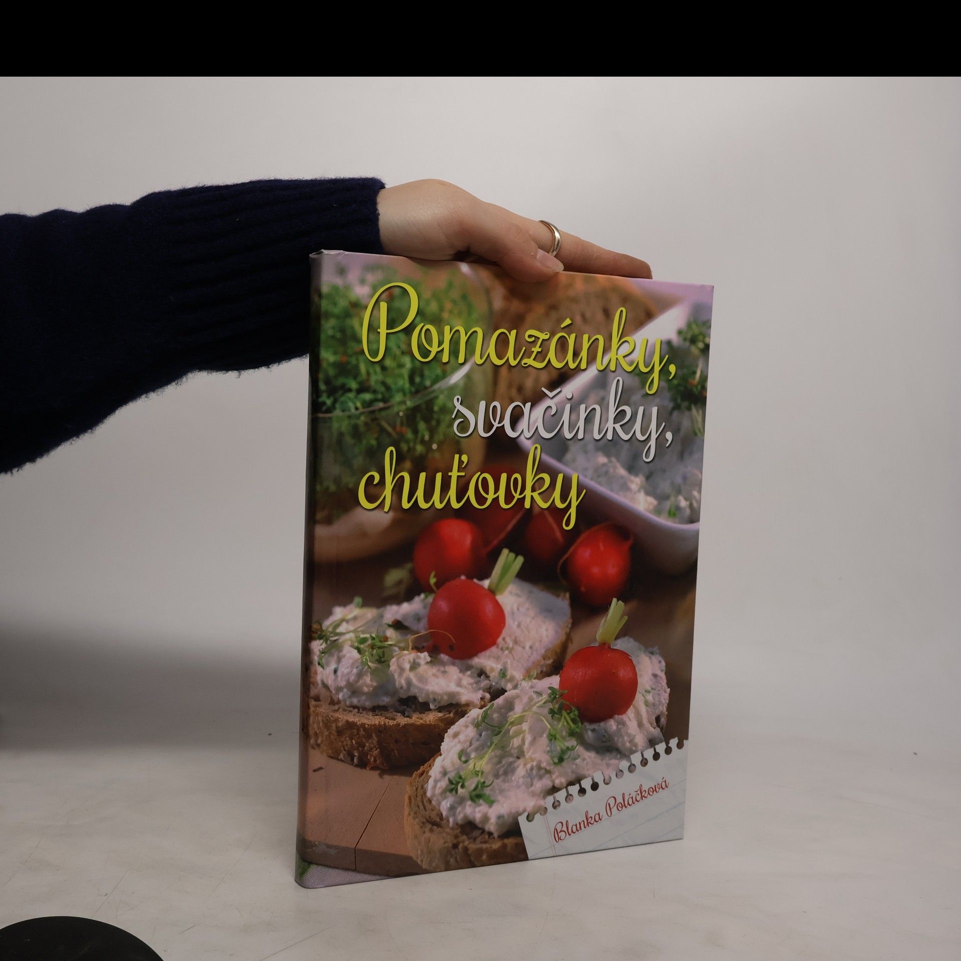 Pomazánky, svačinky, chuťovky