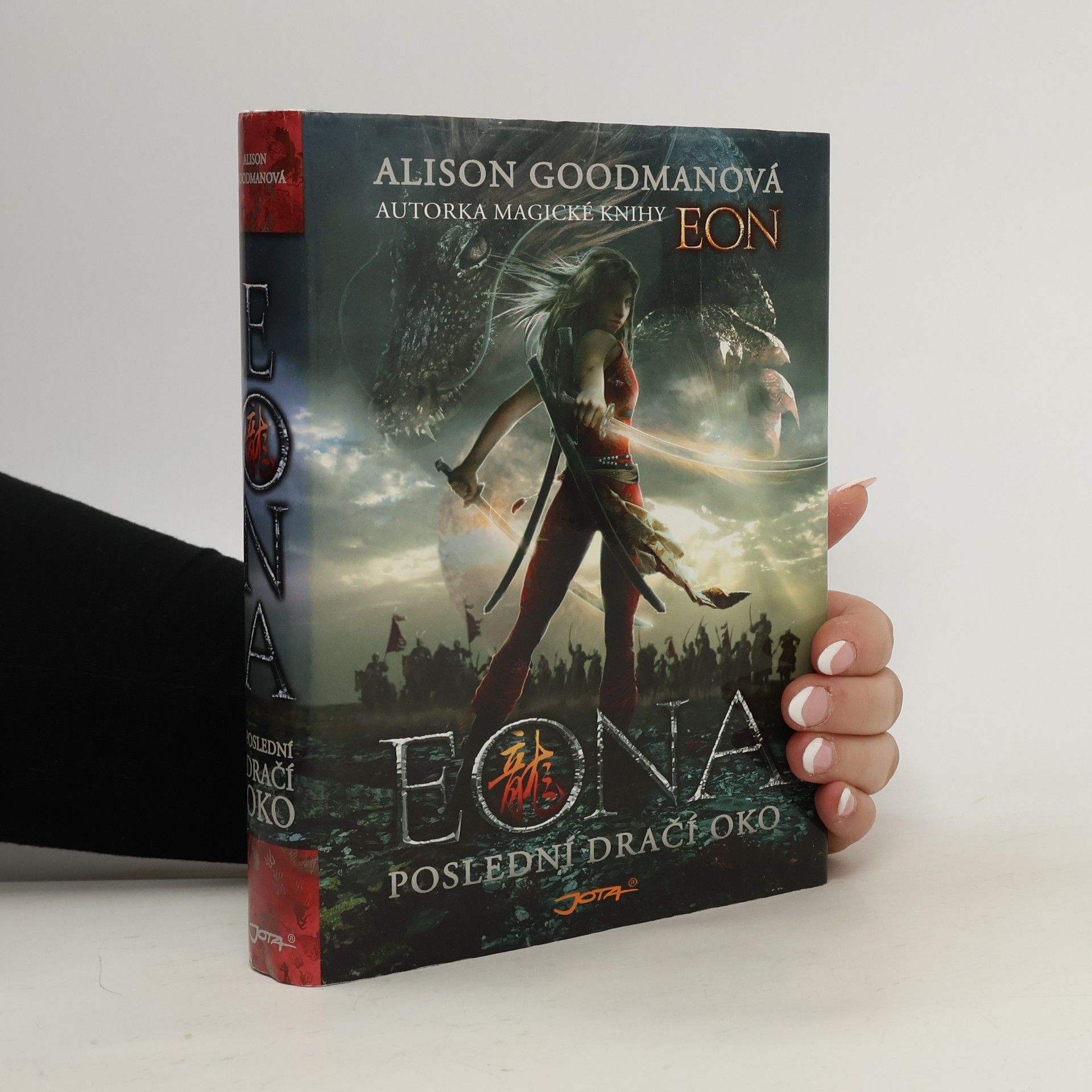 Alison Goodman Eona. Poslední dračí oko