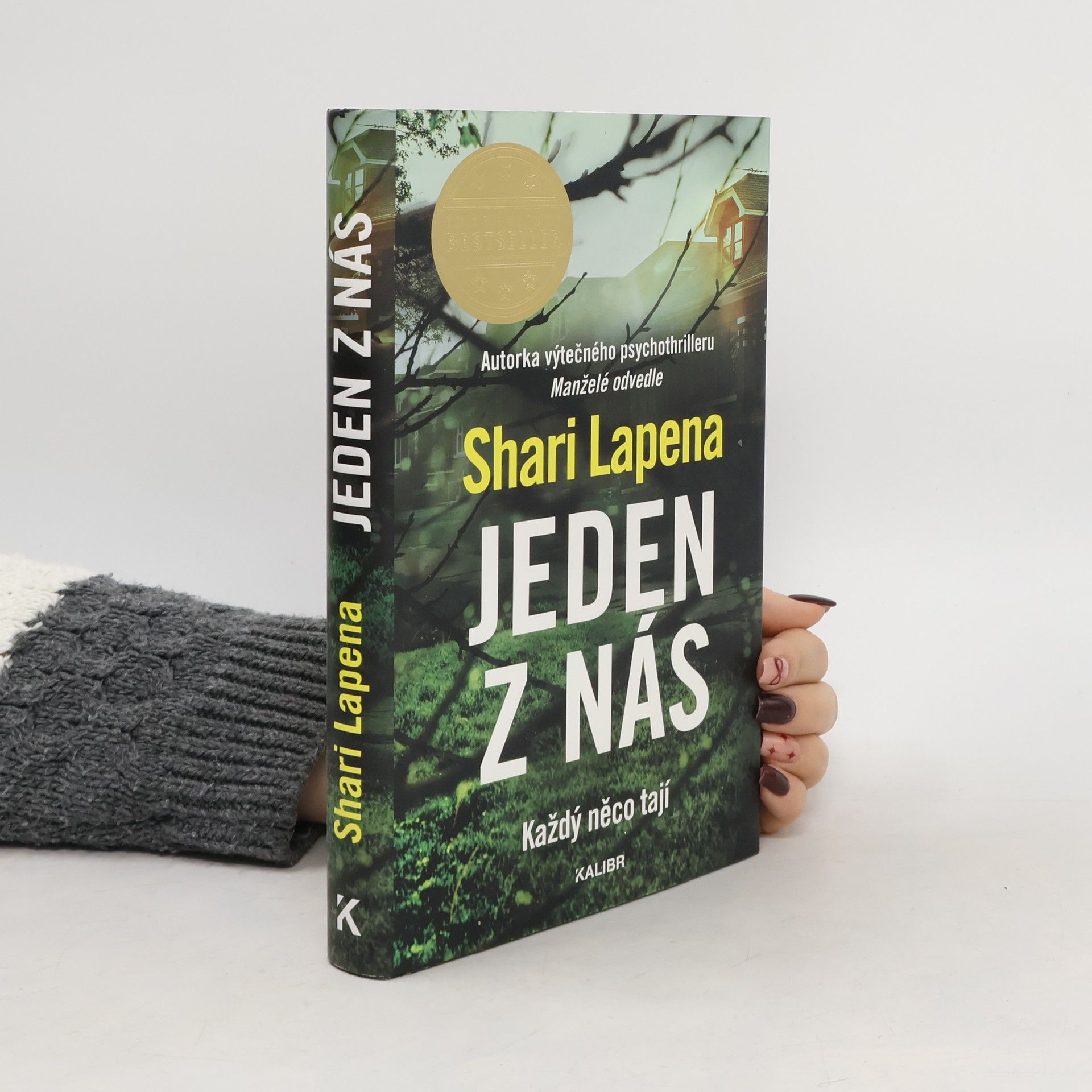 Shari Lapena Jeden z nás