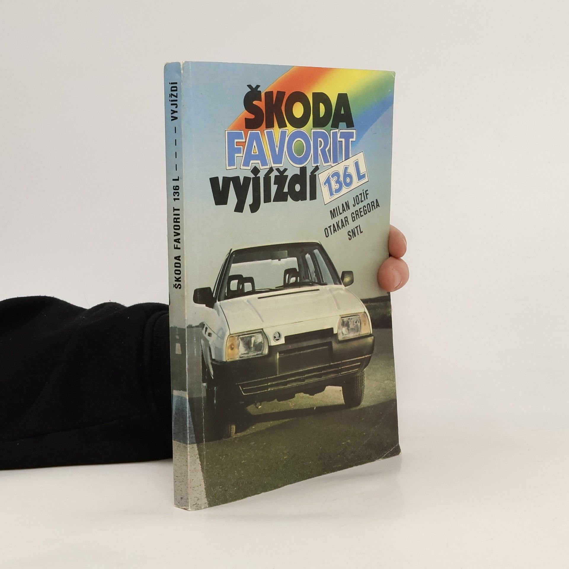 Milan Jozíf Škoda Favorit 136 L vyjíždí