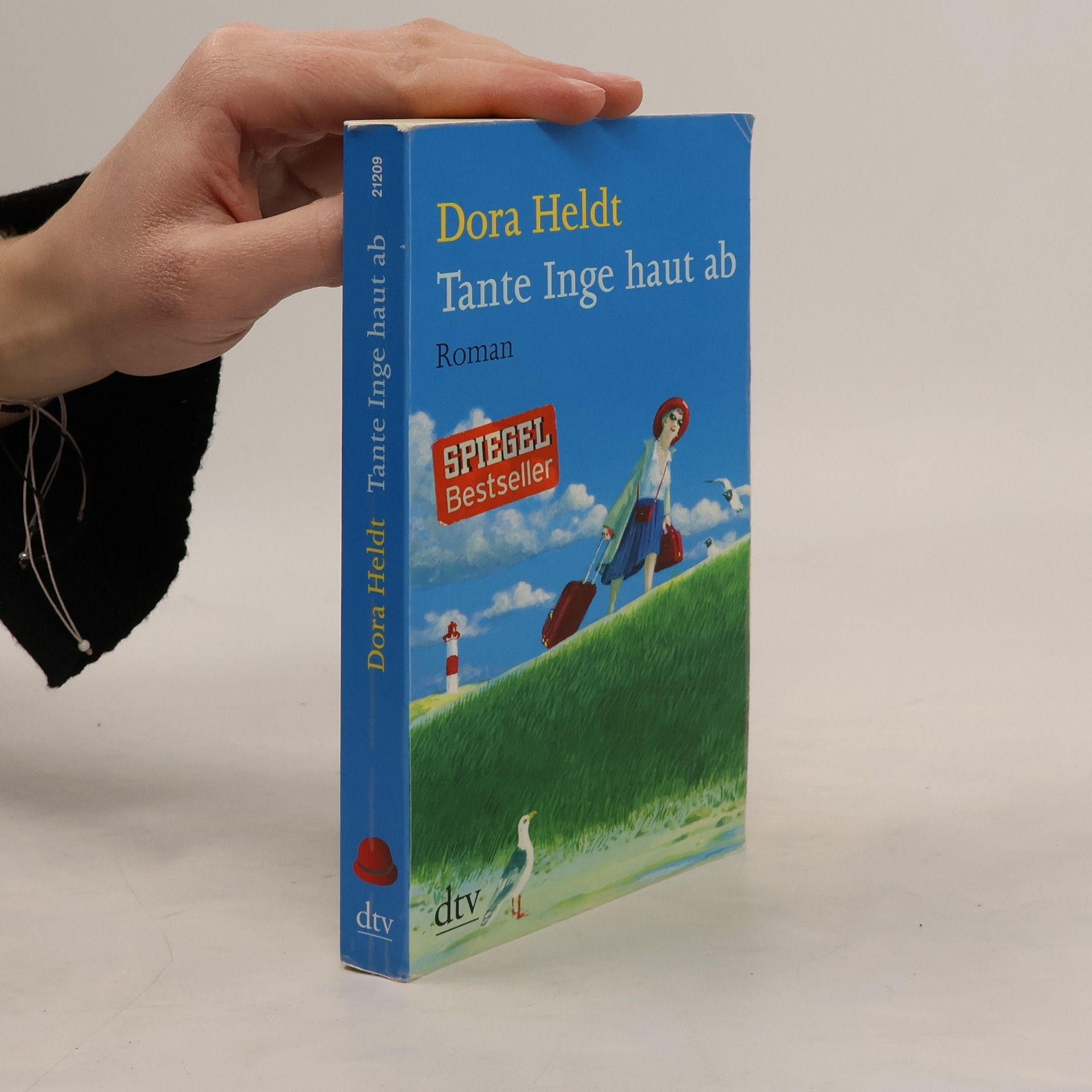 Dora Heldt Tante Inge haut ab