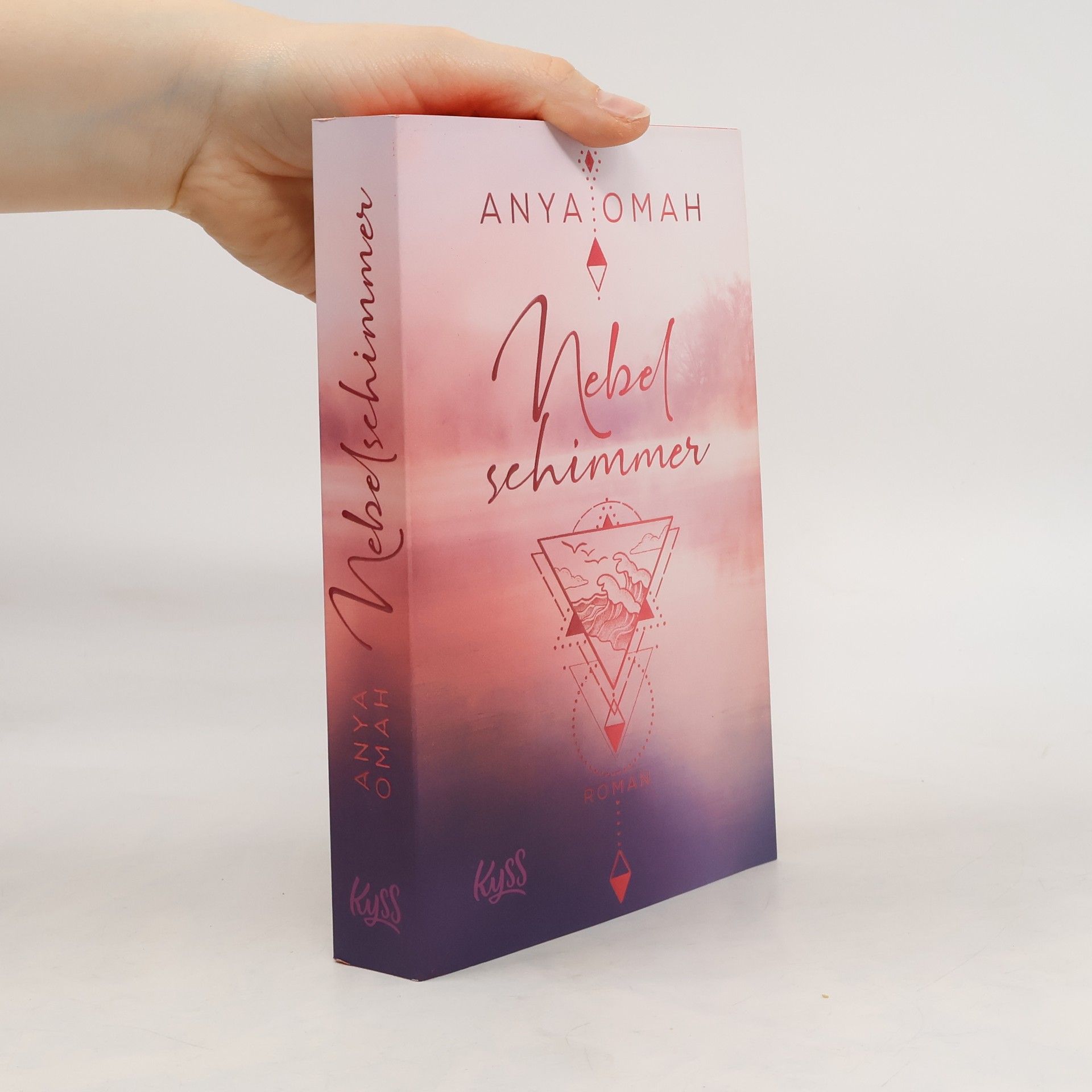 Anya Omah Nebelschimmer