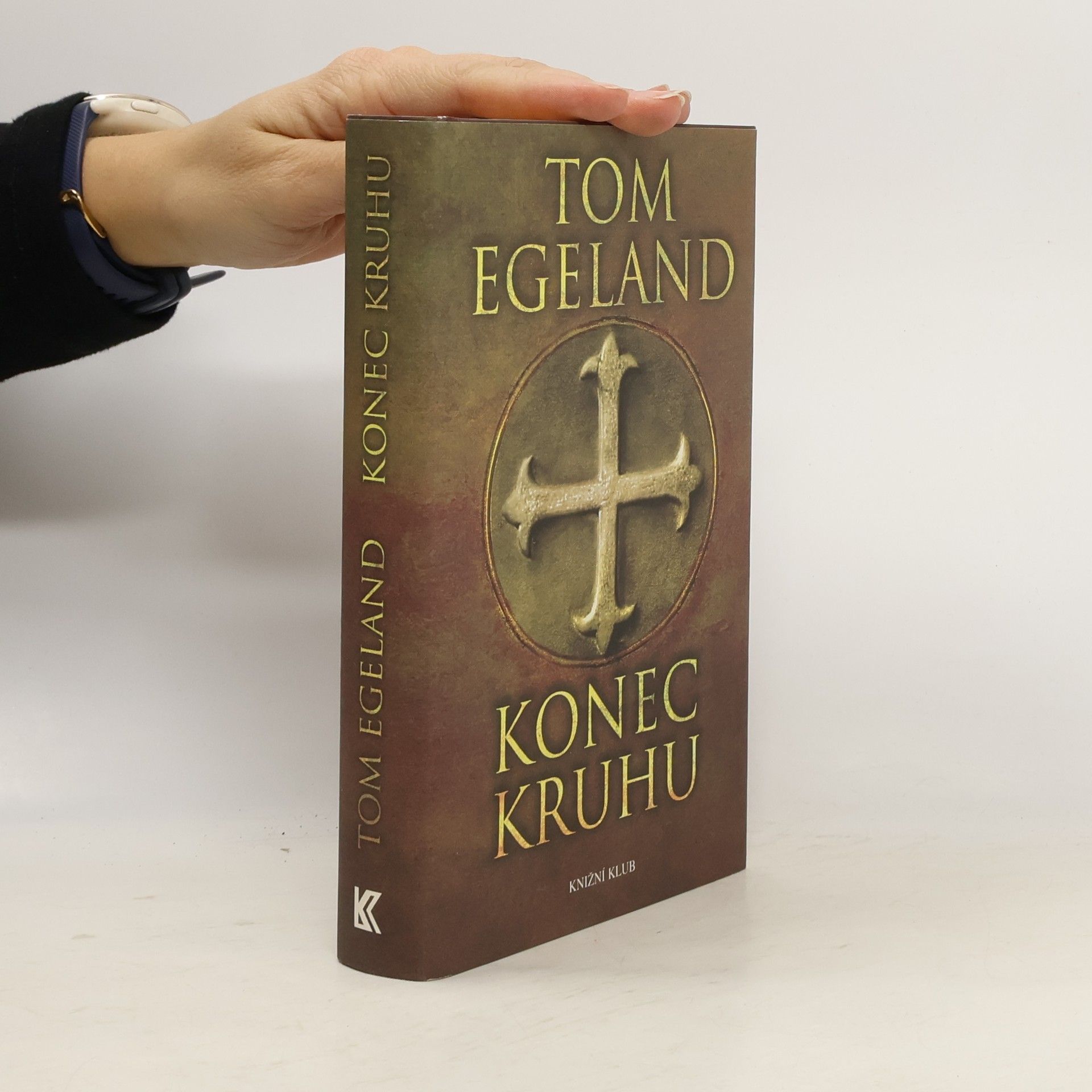 Tom Egeland Konec kruhu