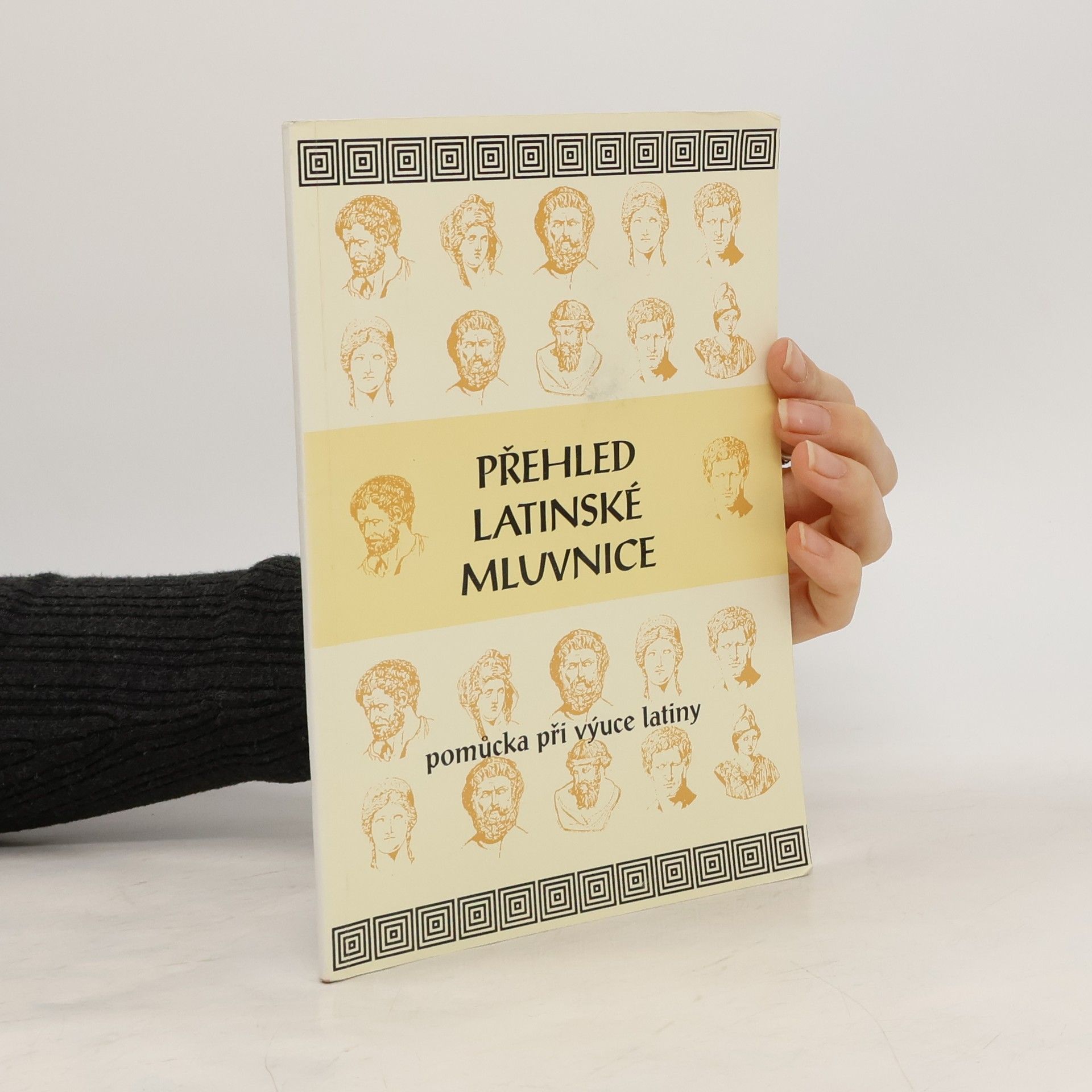 Eva Bilíková Přehled latinské mluvnice