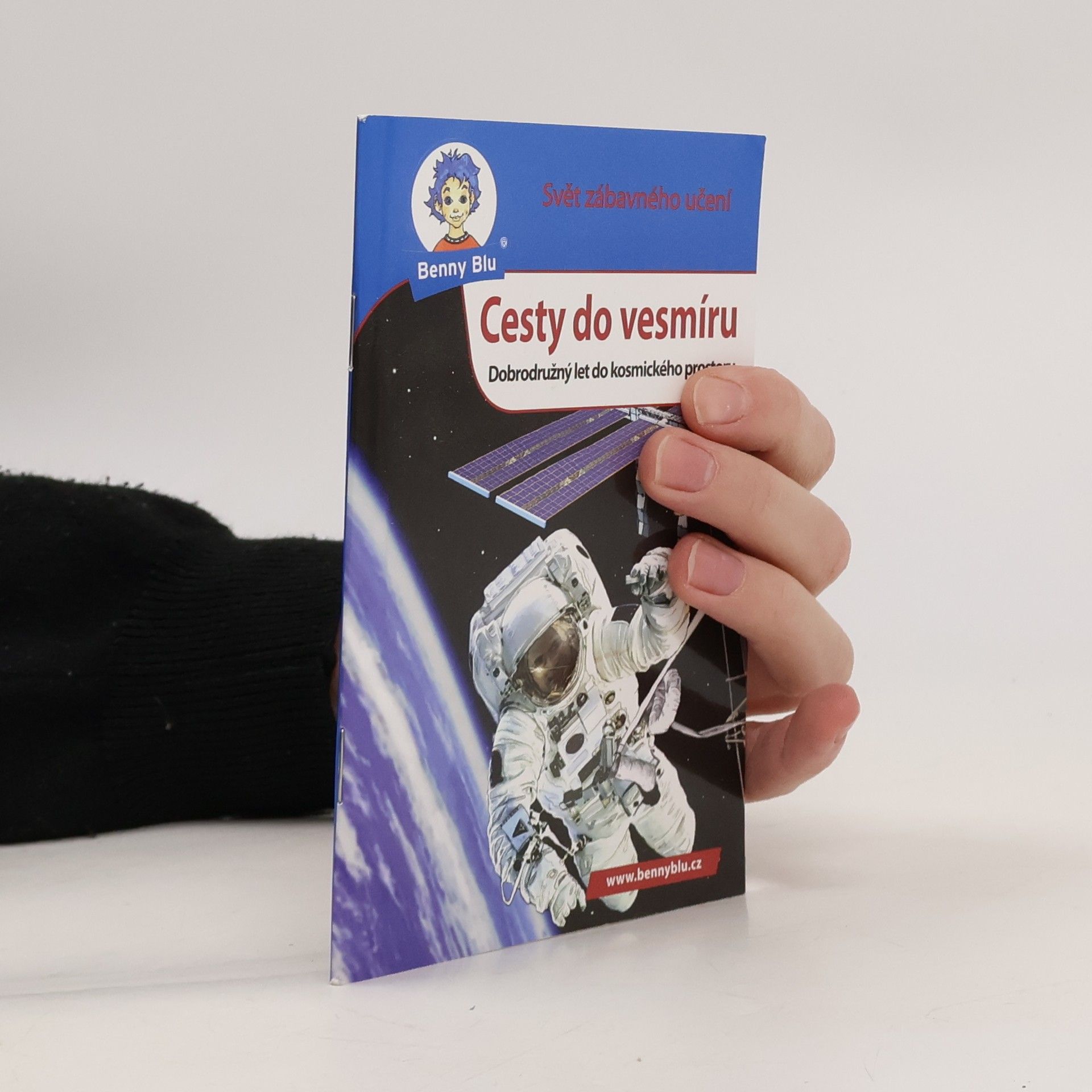 Nicola Herbst Cesty do vesmíru - Dobrodružný let do kosmického prostoru