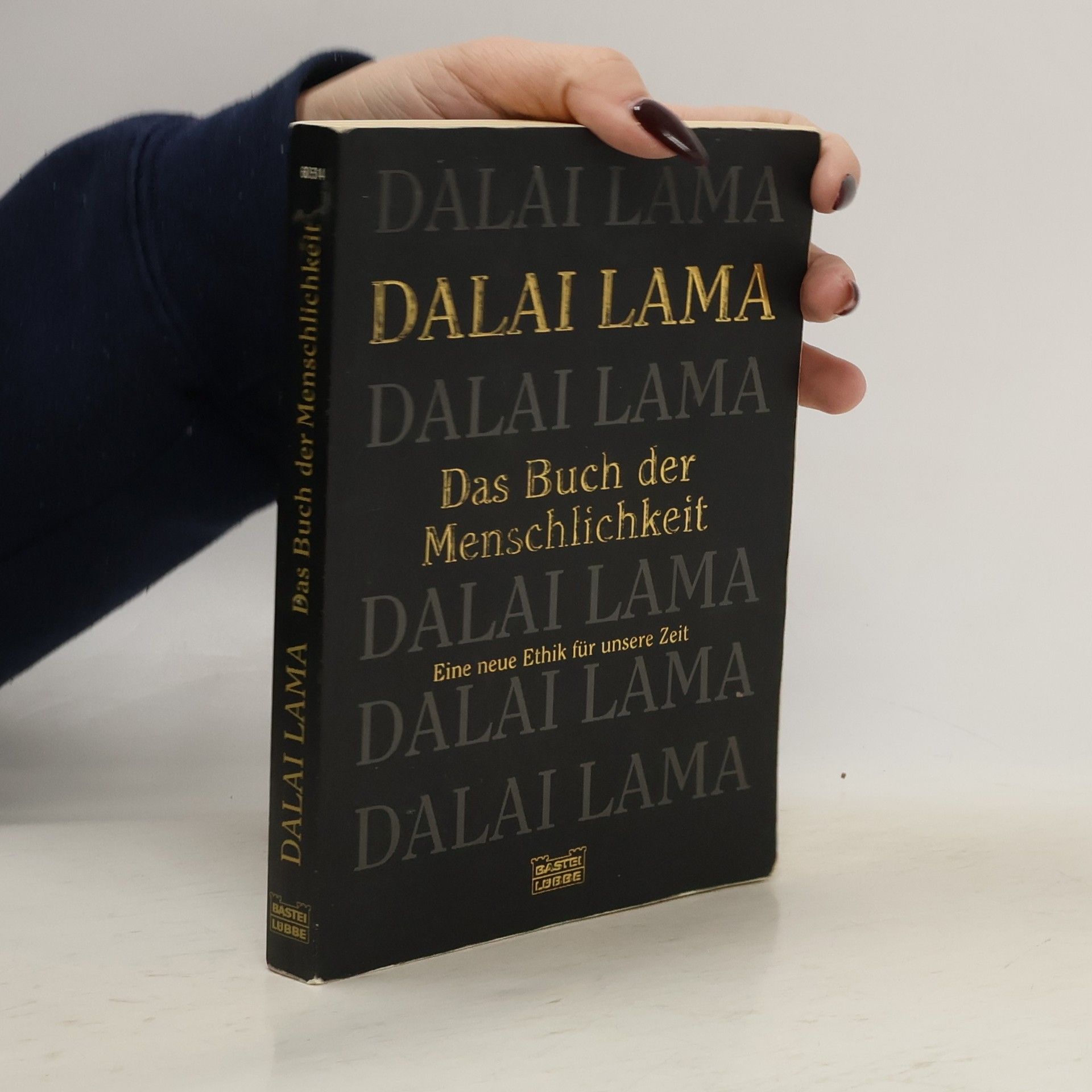 Das Buch der Menschlichkeit