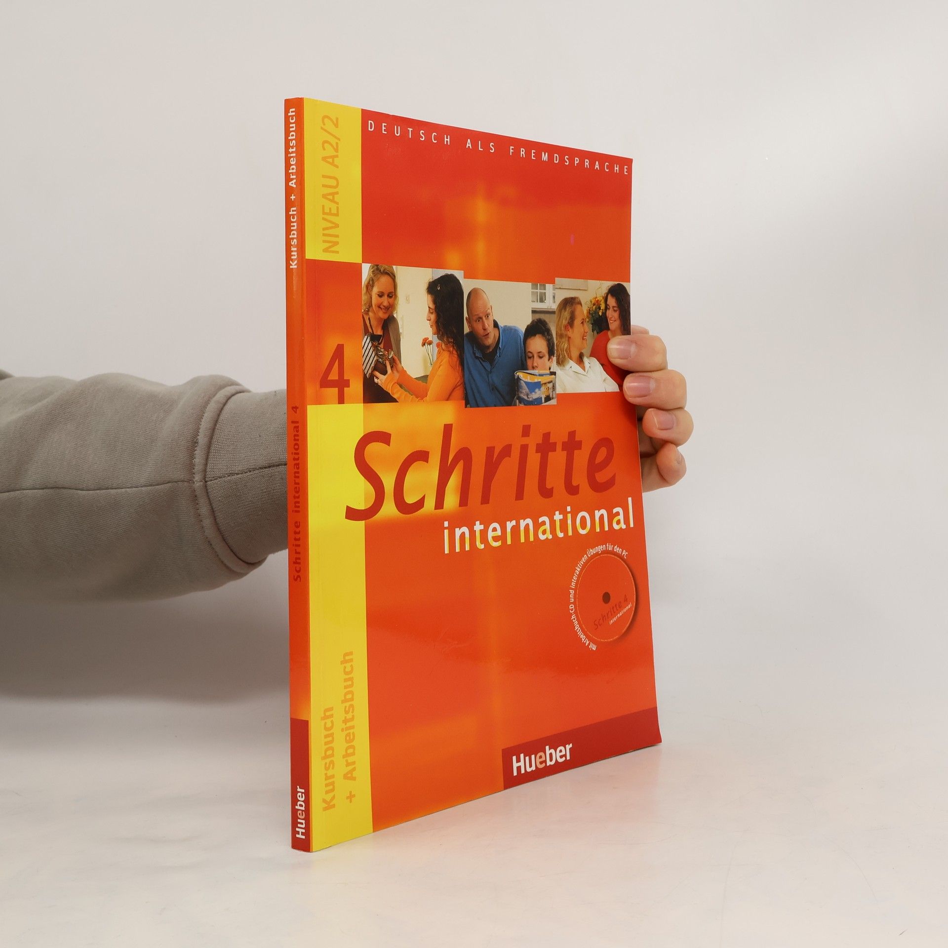 Schritte 4 international. Kursbuch + Arbeitsbuch