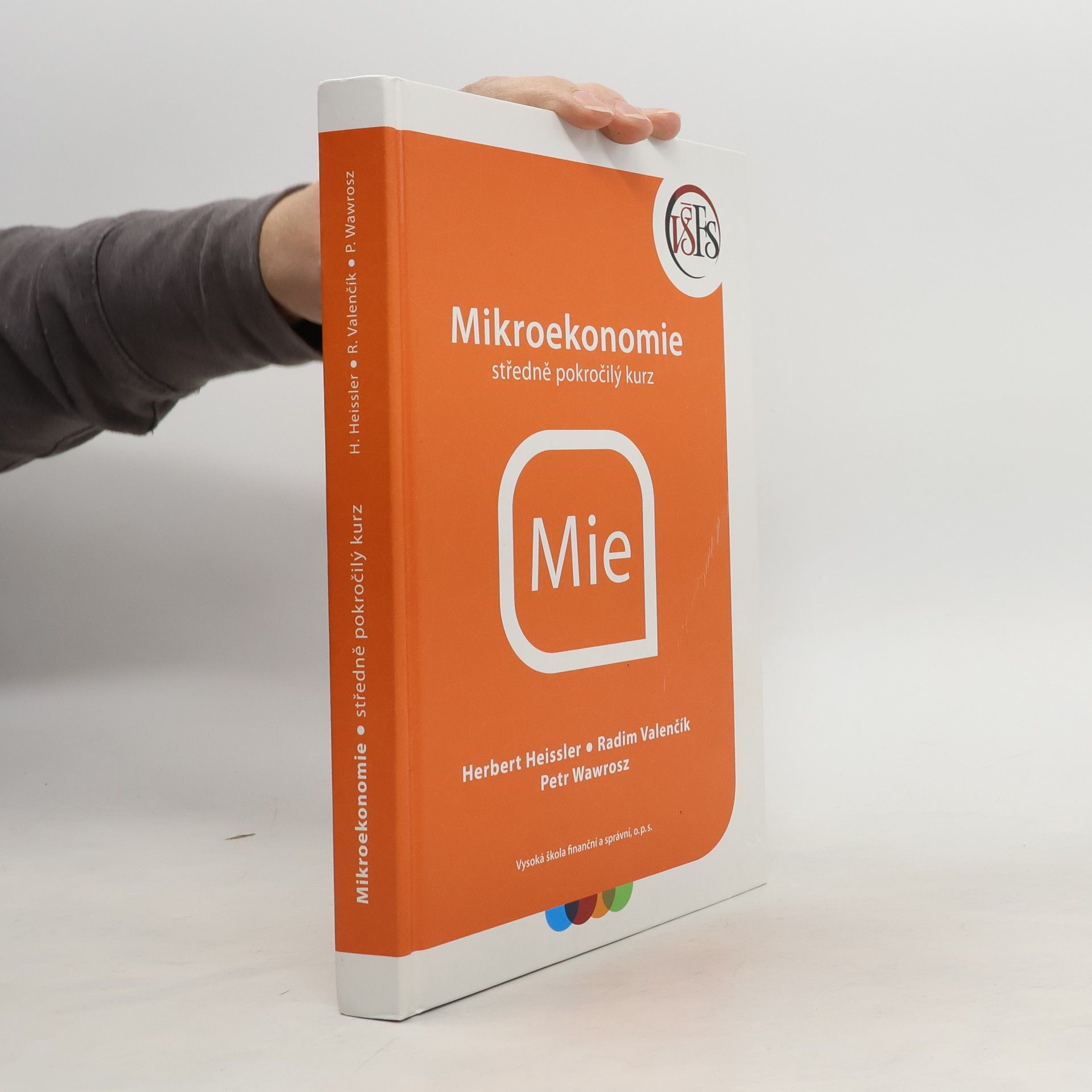 Mikroekonomie. Středně pokročilý kurz