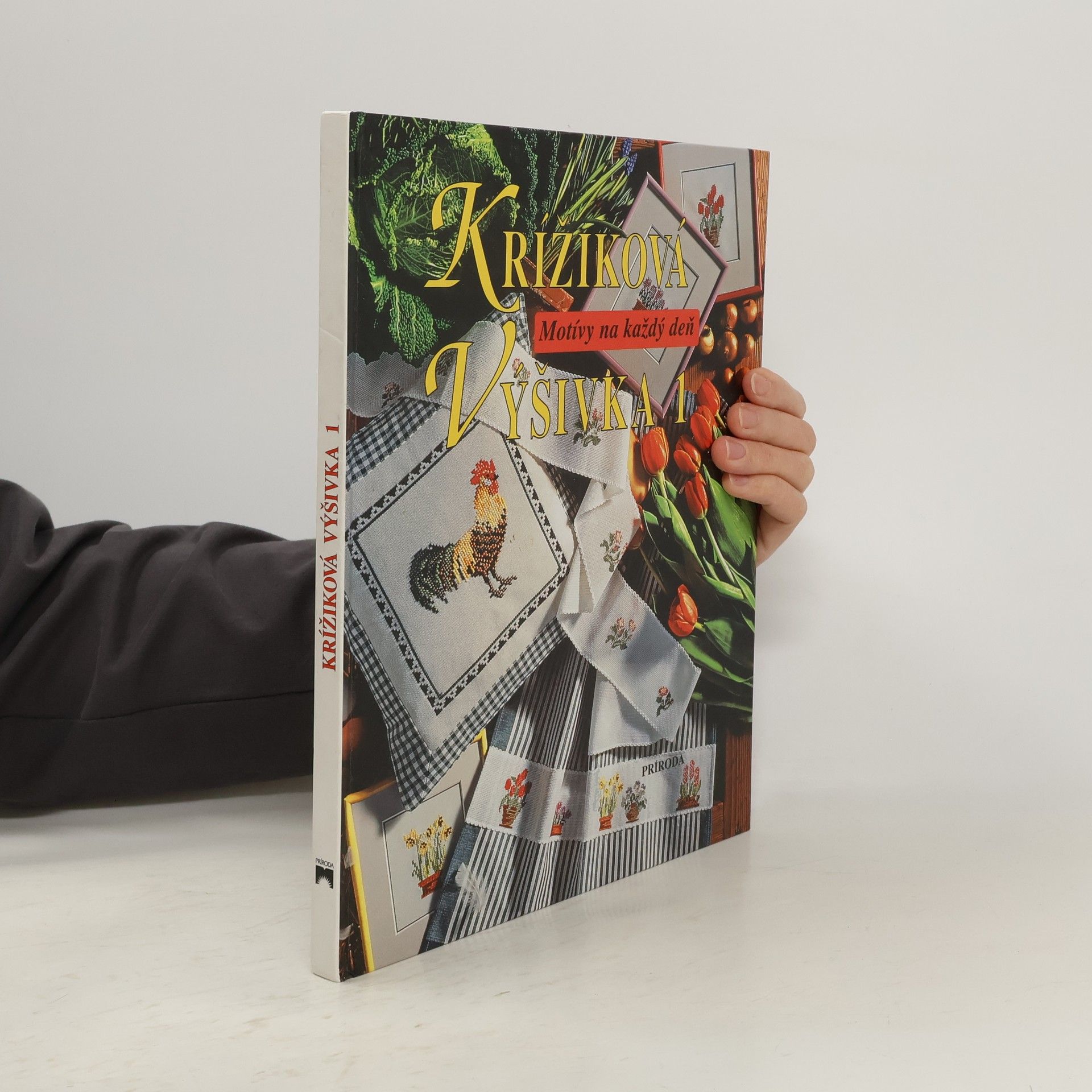 Autores varios Krížiková výšivka 1