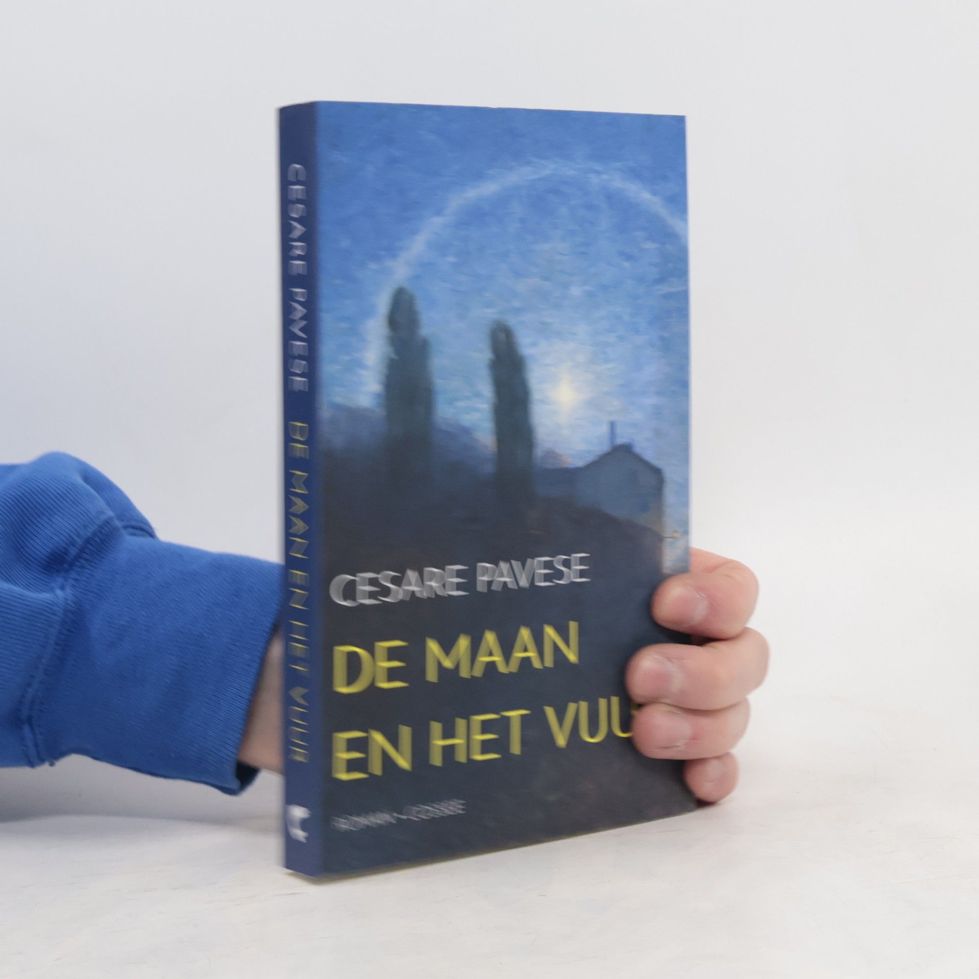 De maan en het vuur