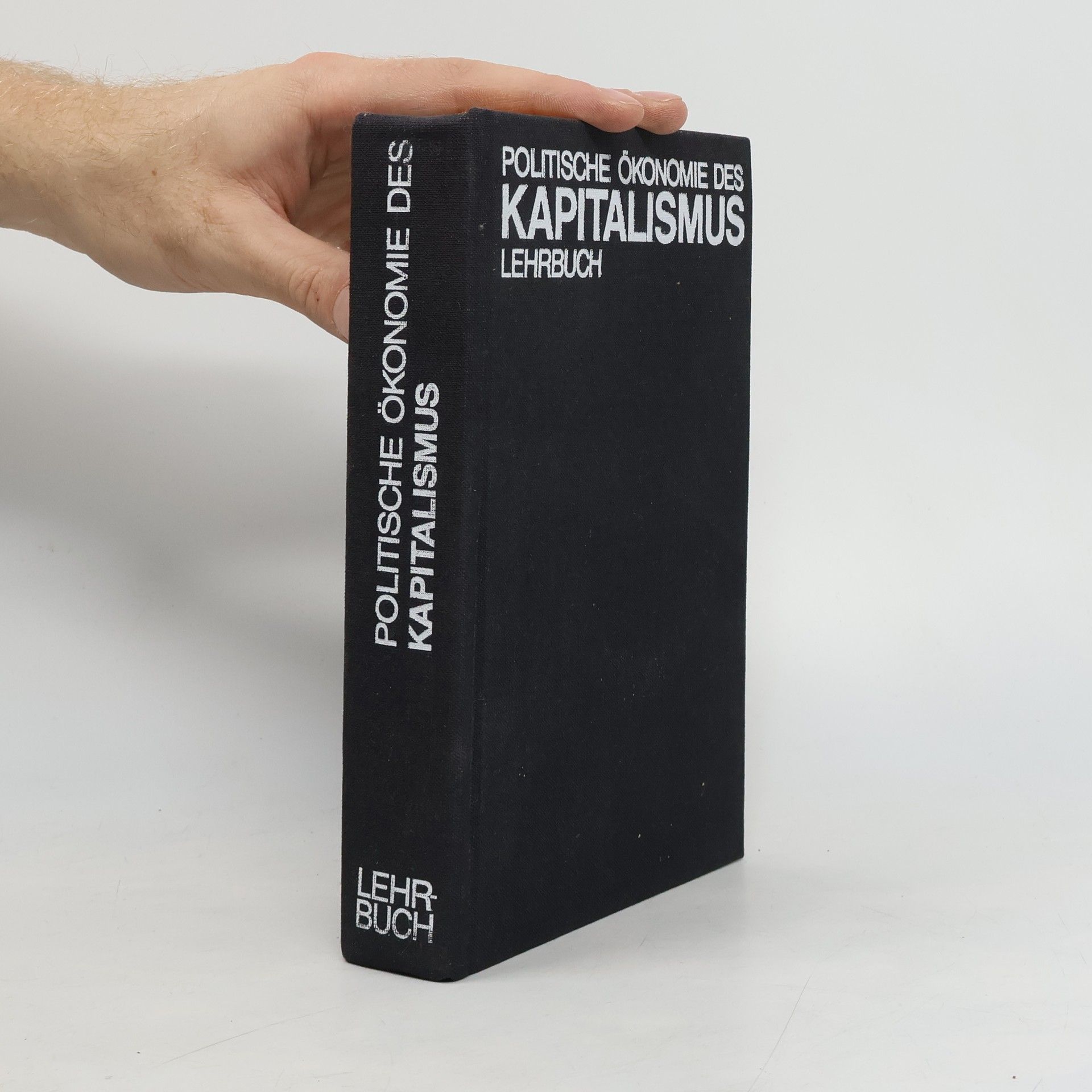 Auteurscollectief Politische Ökonomie des Kapitalismus