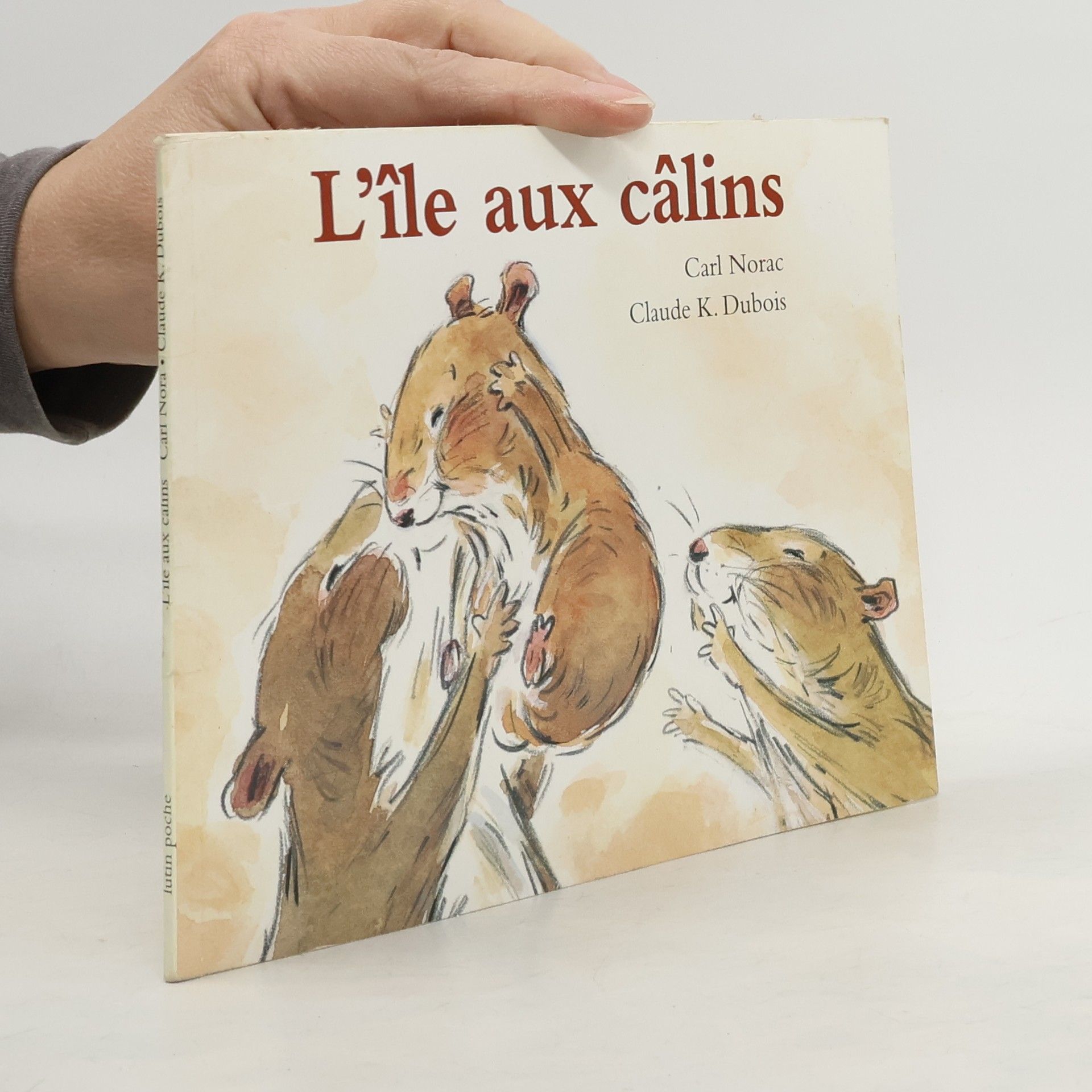 Lutin poche: L'île aux câlins