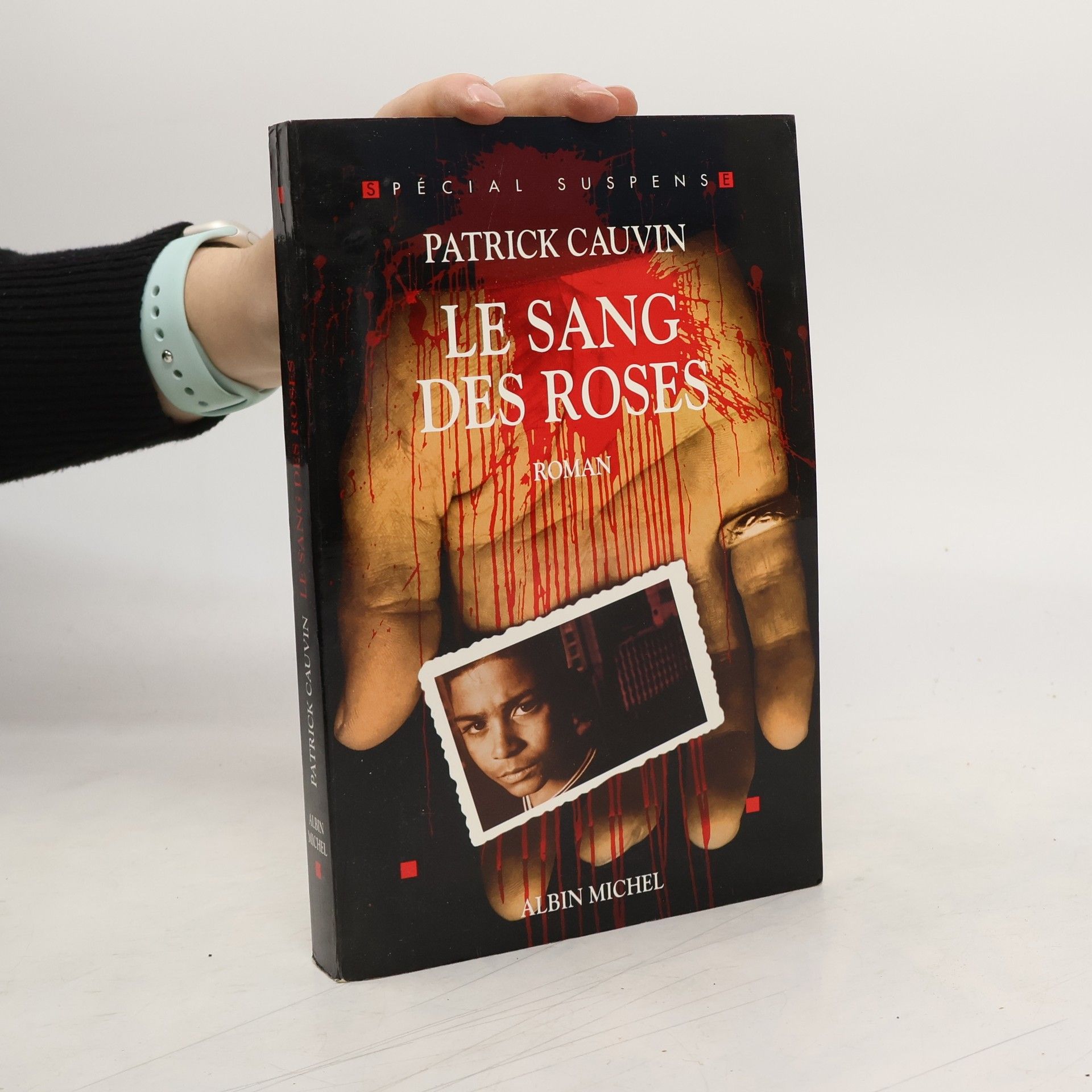 Spécial Suspense: Le sang des roses