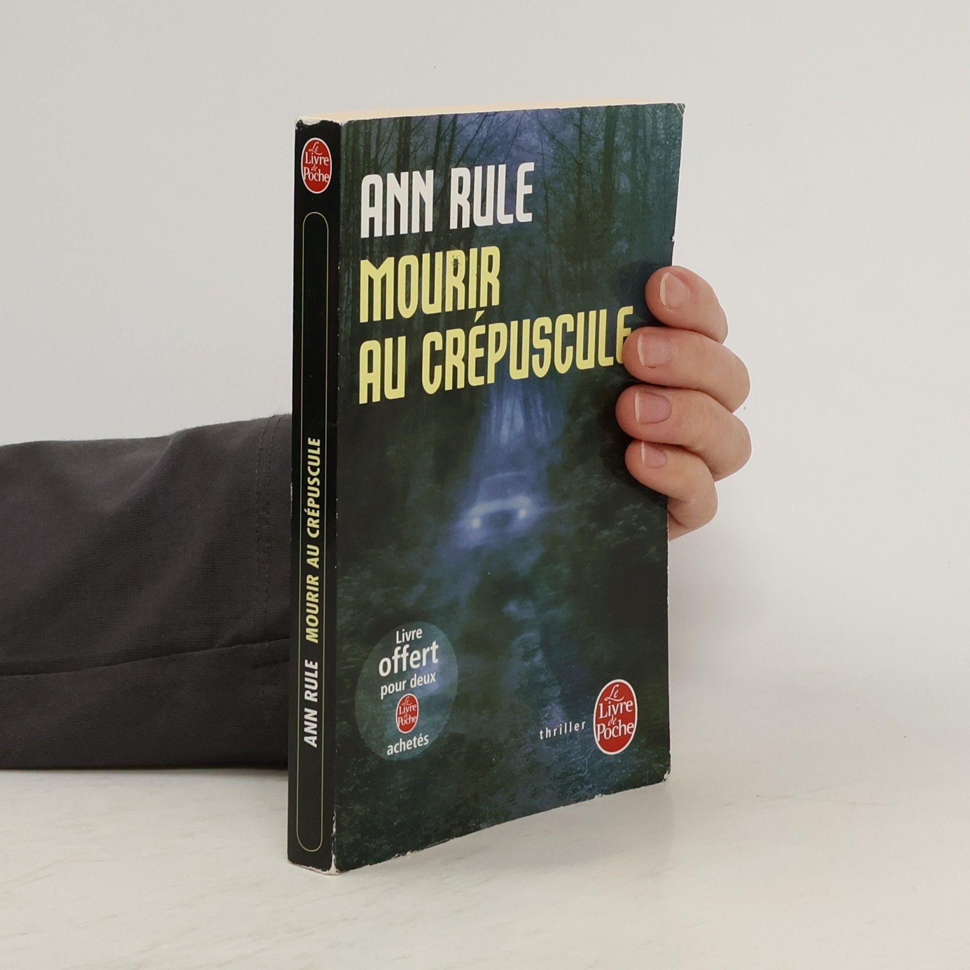 Pascal Loubet Le Livre de Poche: Mourir au crépuscule (French Edition)