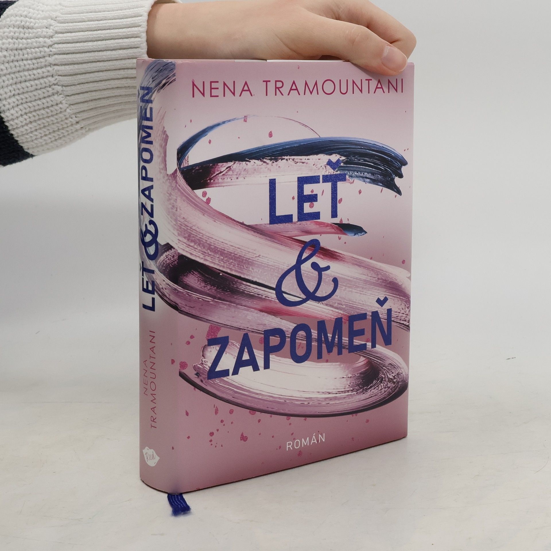 Nena Tramountani Leť & zapomeň