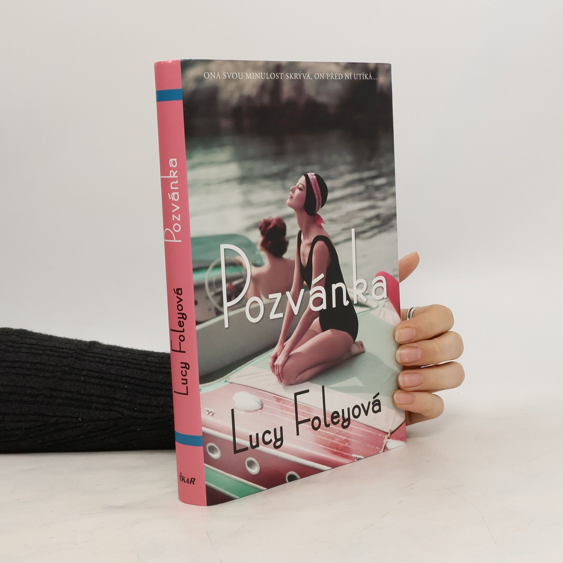 Lucy Foley Pozvánka