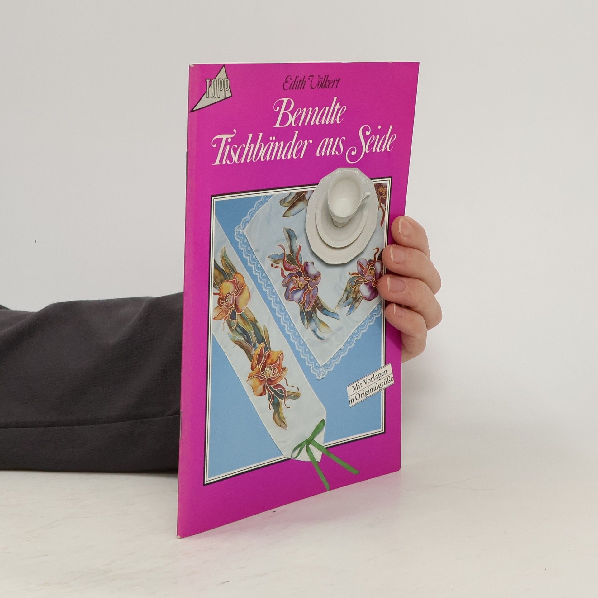 Bemalte Tischbänder aus Seide