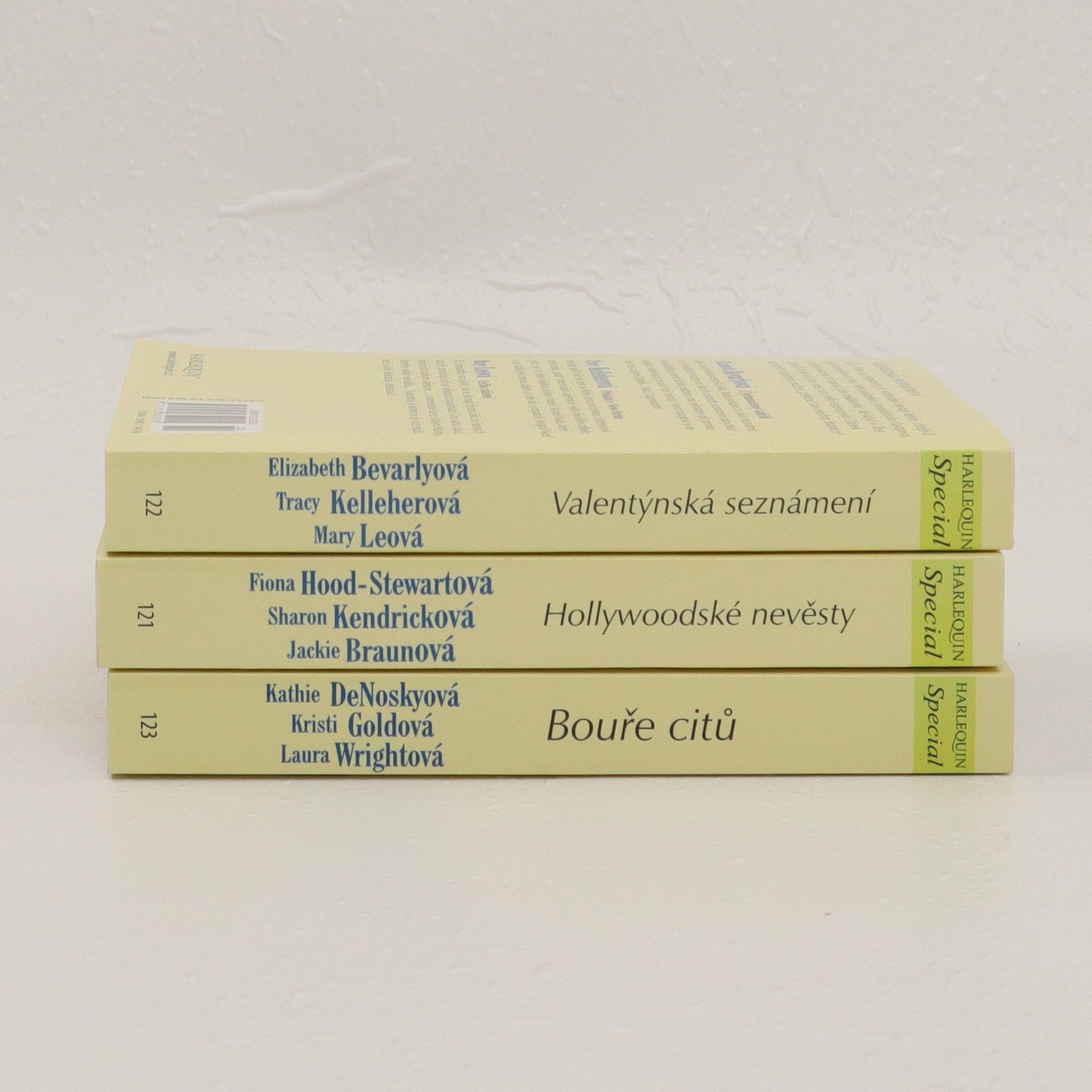 Autores varios 3x Harlequin Special