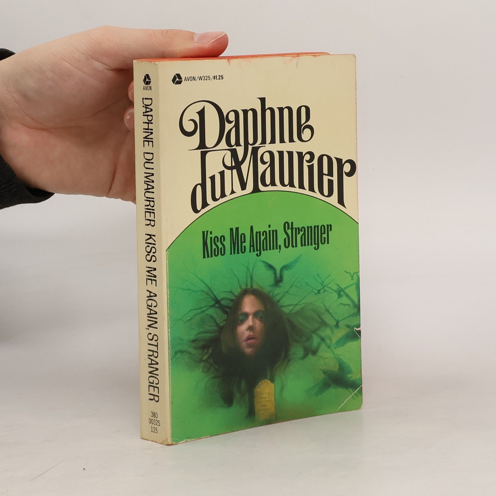 Daphne Du Maurier Kiss Me Again, Stranger