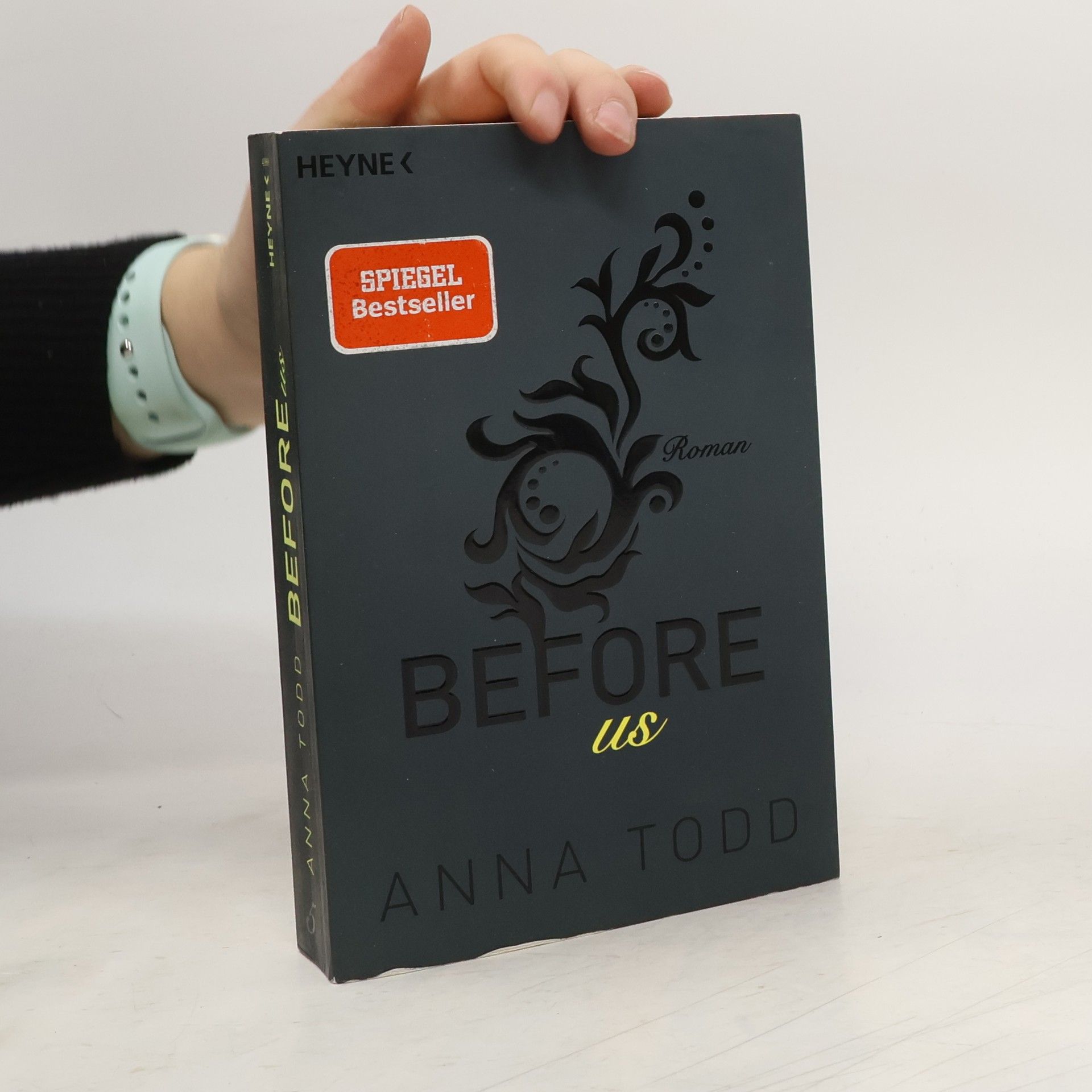 Anna Todd After 5. Before Us