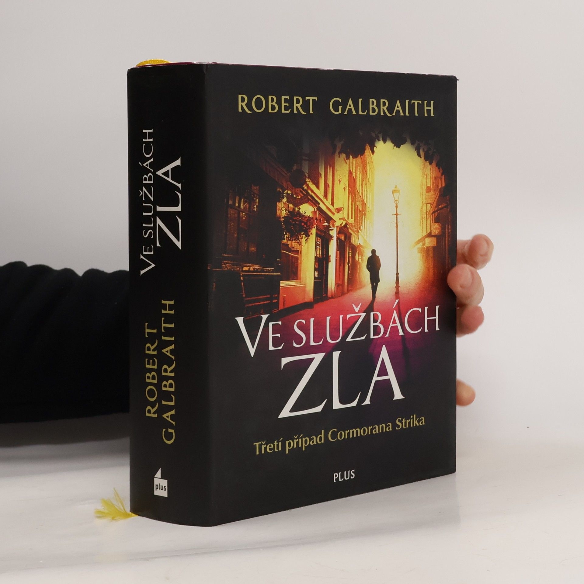 Robert Galbraith Ve službách zla