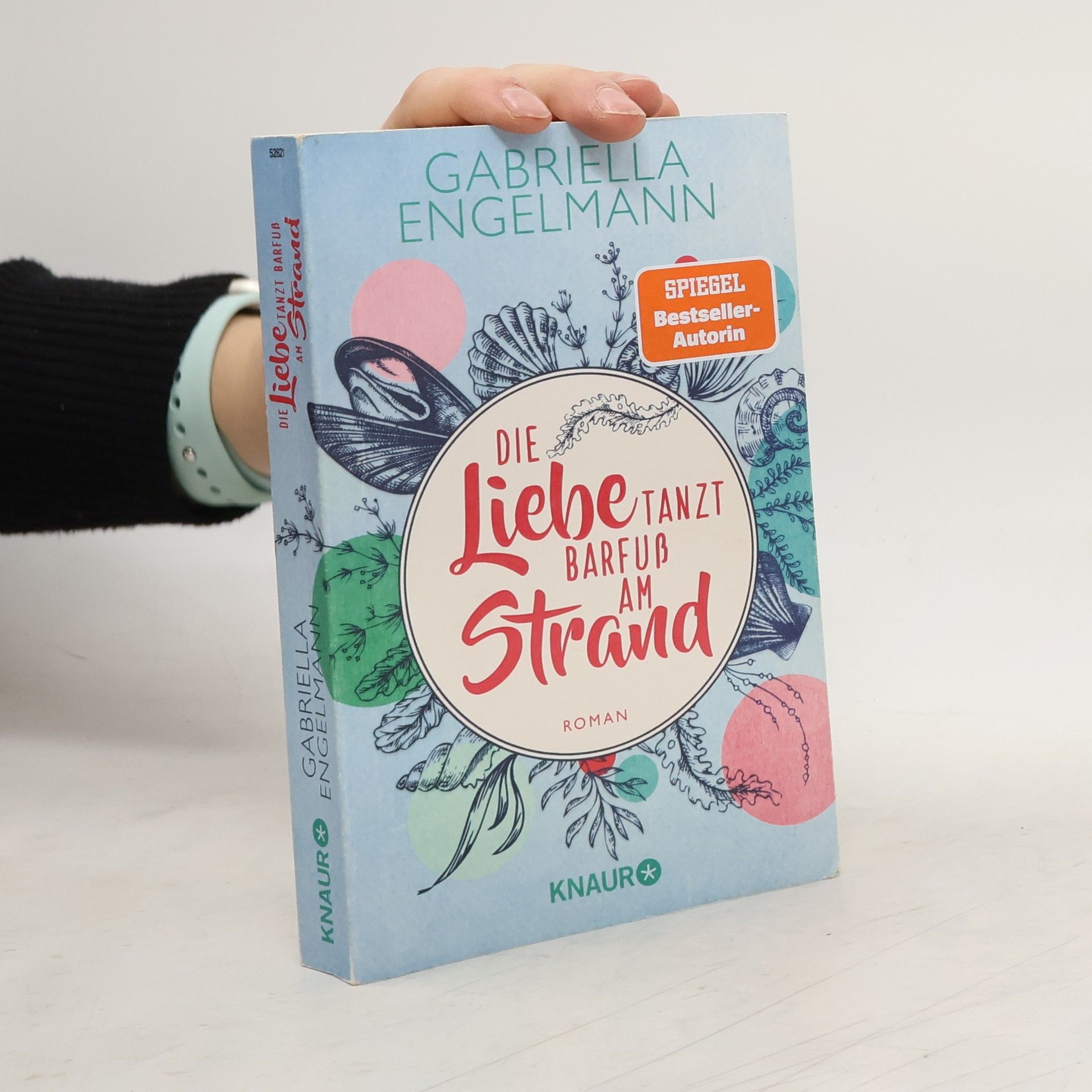 Gabriella Engelmann Die Liebe tanzt barfuß am Strand