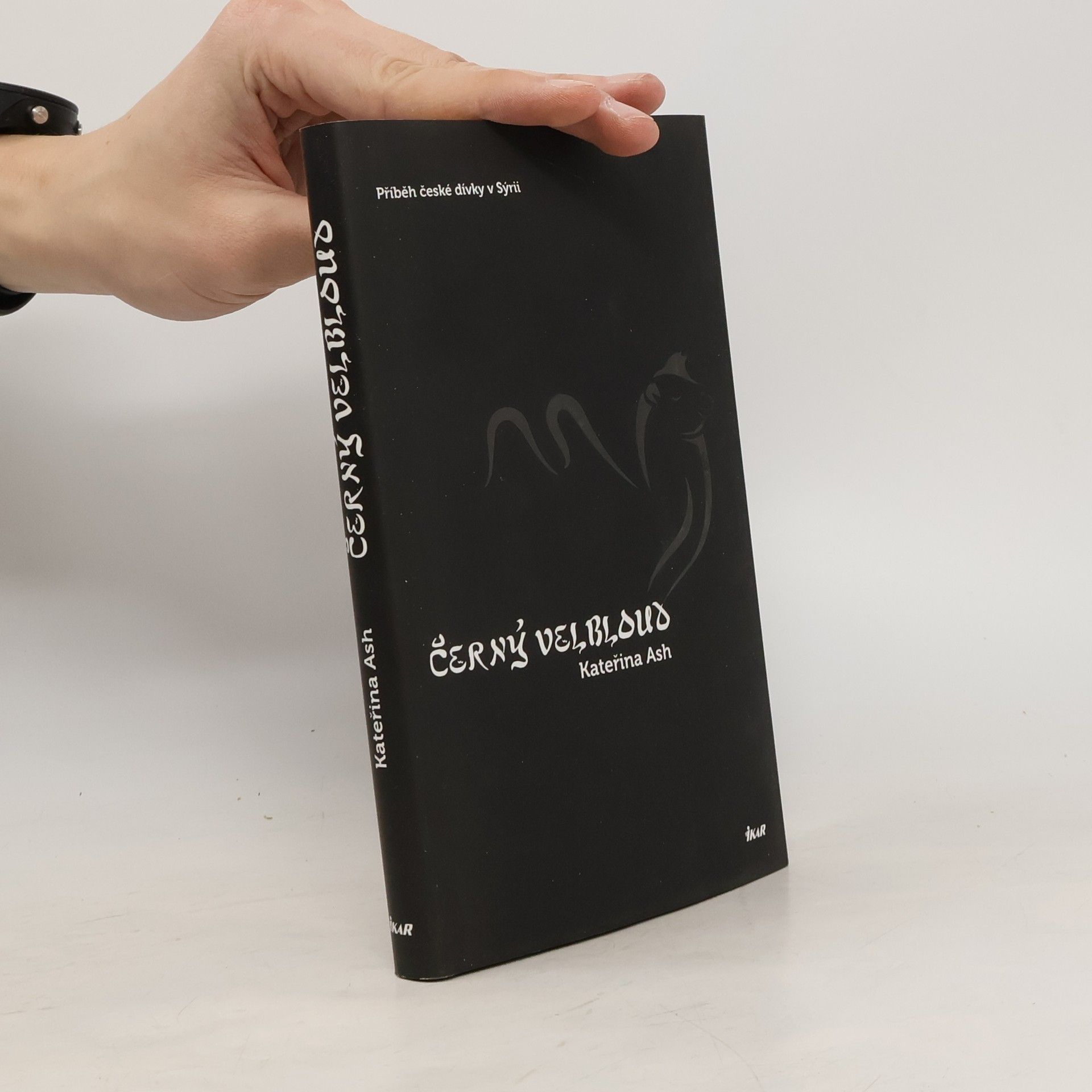 Kateřina Ash Černý velbloud