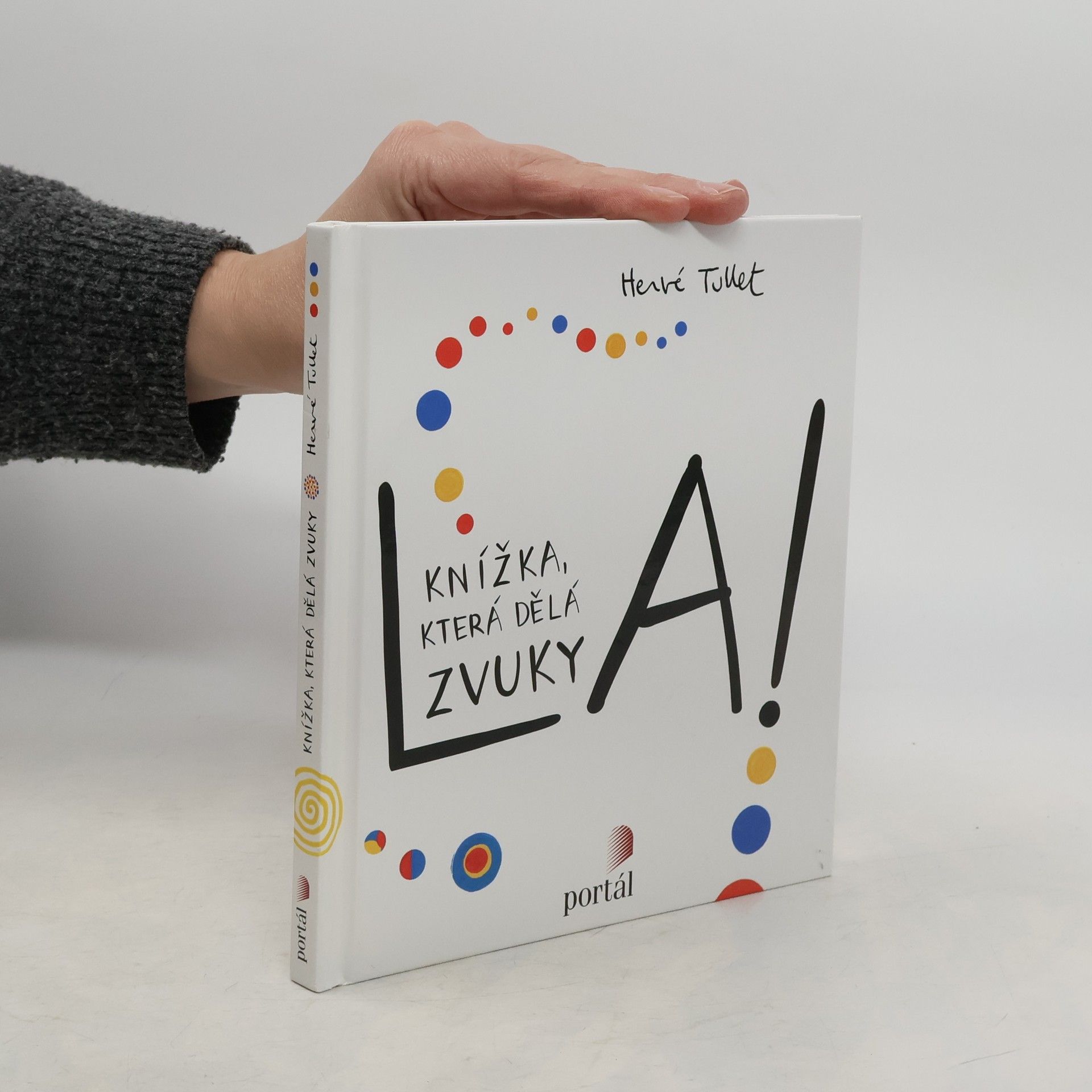 La! (Knížka, která dělá zvuky)