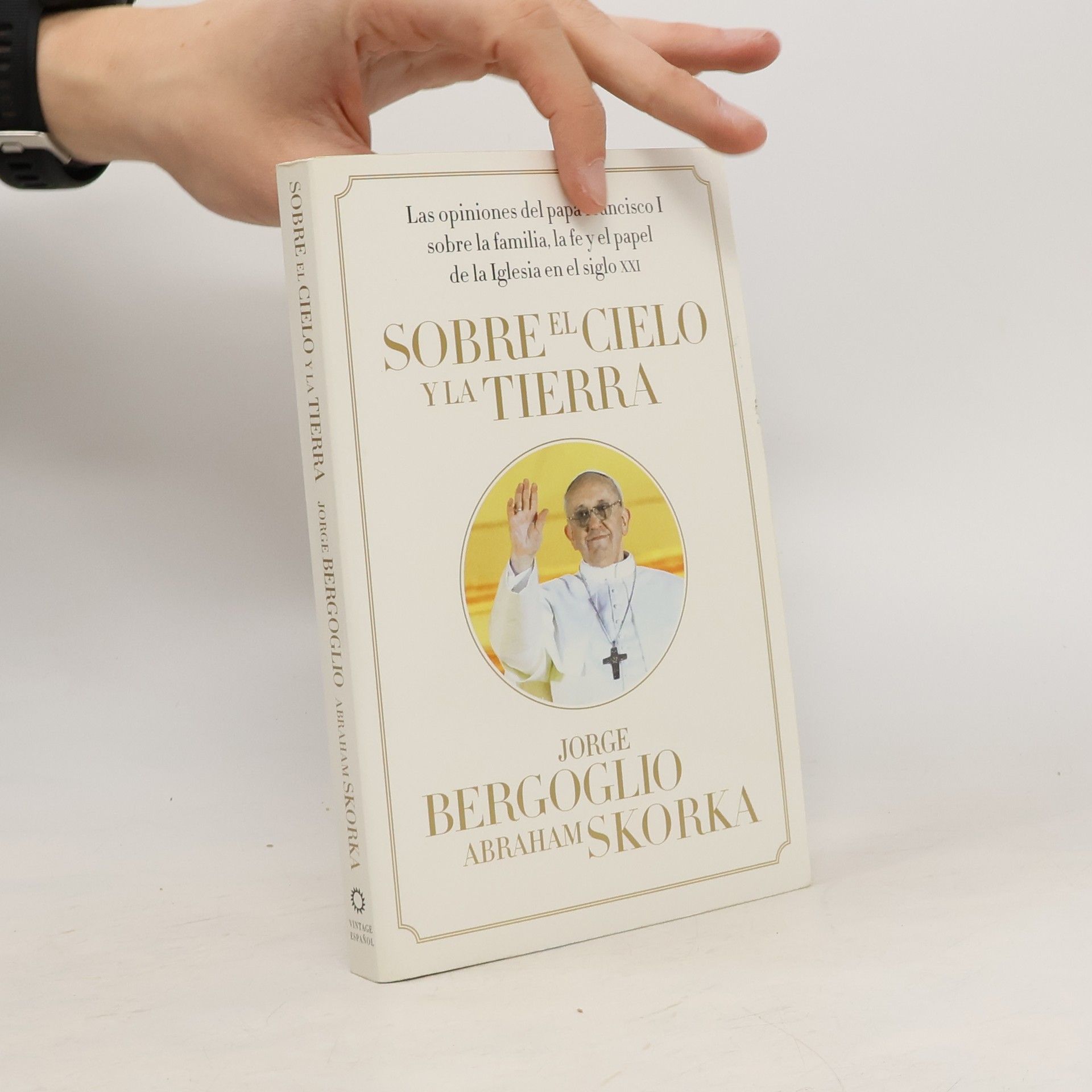 Jorge Bergoglio Sobre el cielo y la tierra