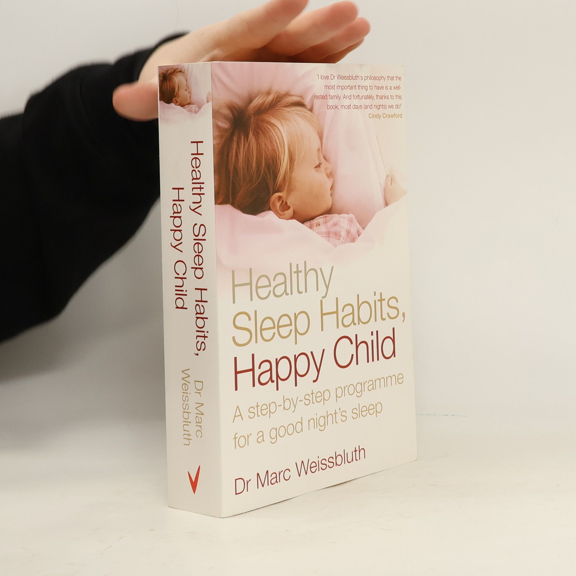 Healthy sleep habits, happy child