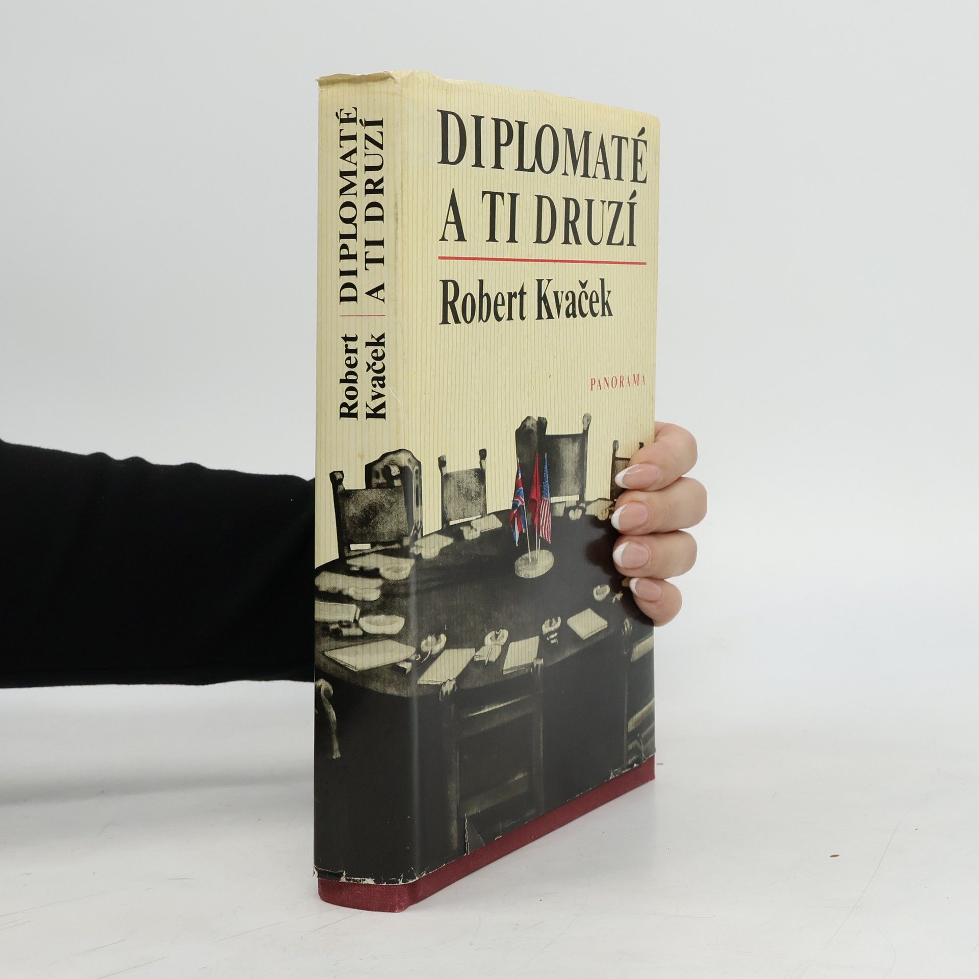 Robert Kvaček Diplomaté a ti druzí