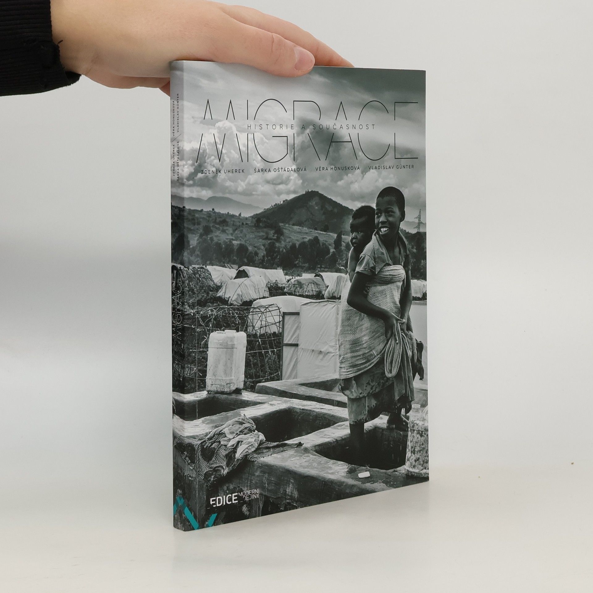 Migrace - Historie a současnost