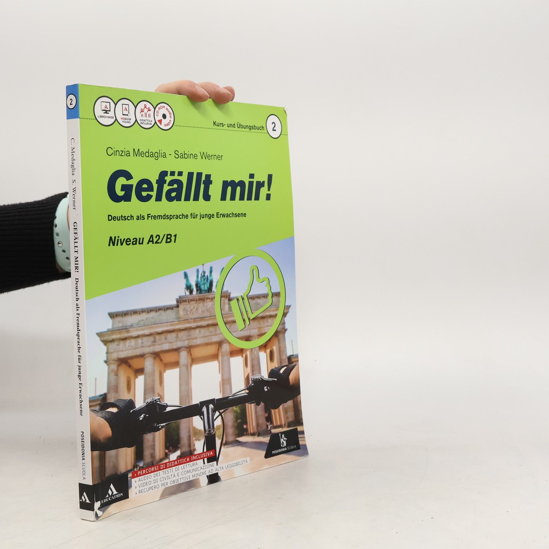 Cinzia Medaglia Gefällt mir! 2